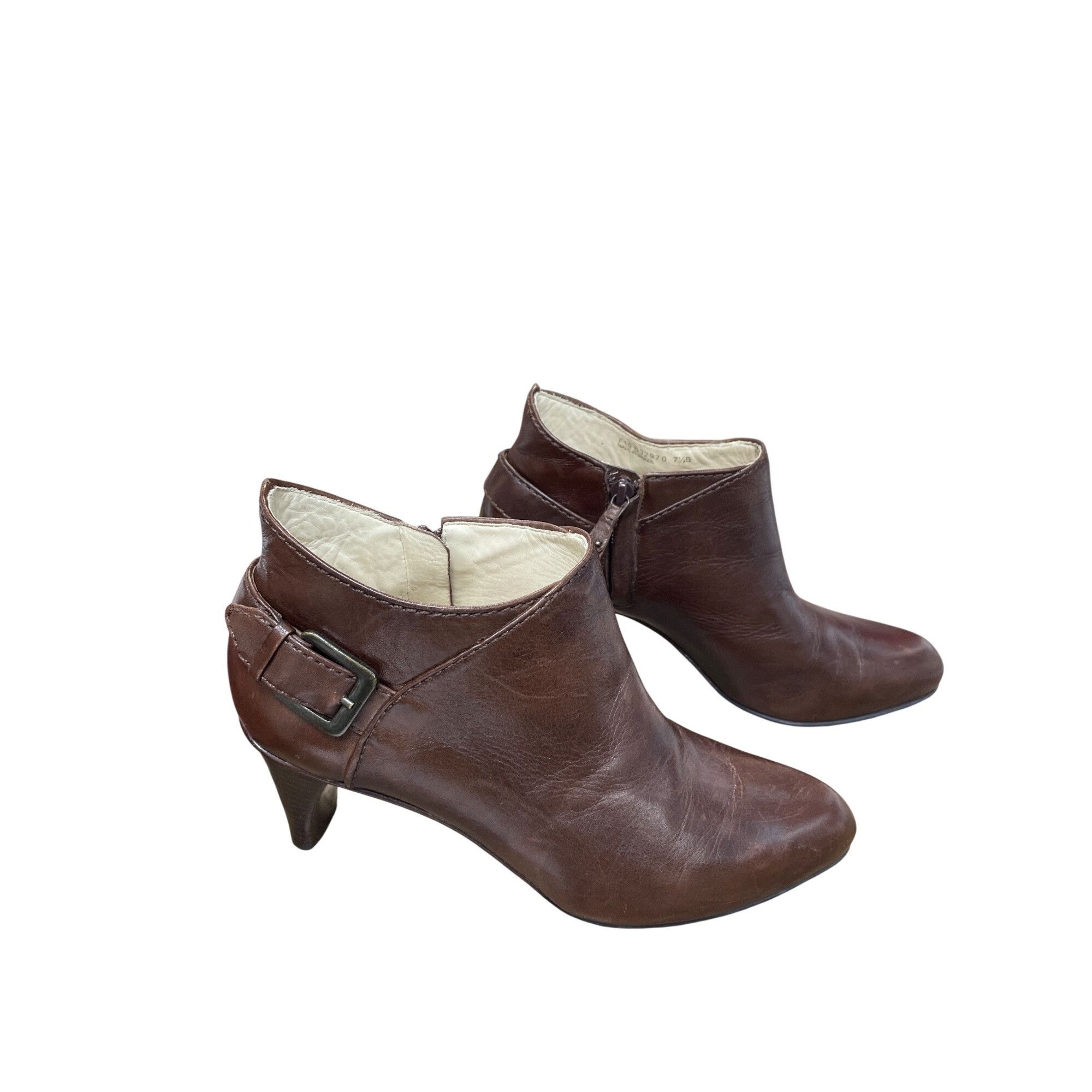 Cole Haan Cole Haan womans brown leather Kitt heels ankle boots Sz 7.5 Size US 7.5 / IT 37.5 - 3 Thumbnail