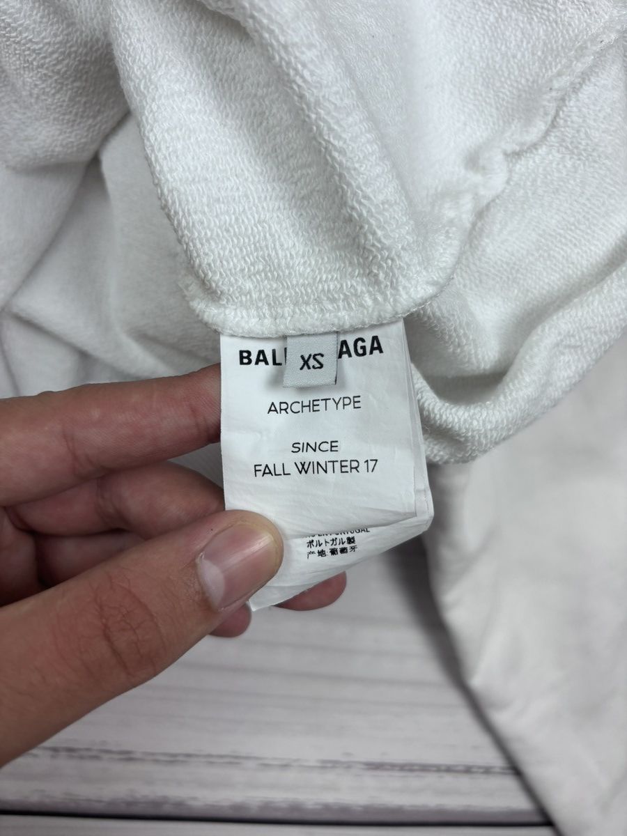Balenciaga Balenciaga white logo hoodie ss2017 rare Size US S / EU 44-46 / 1 - 6 Thumbnail