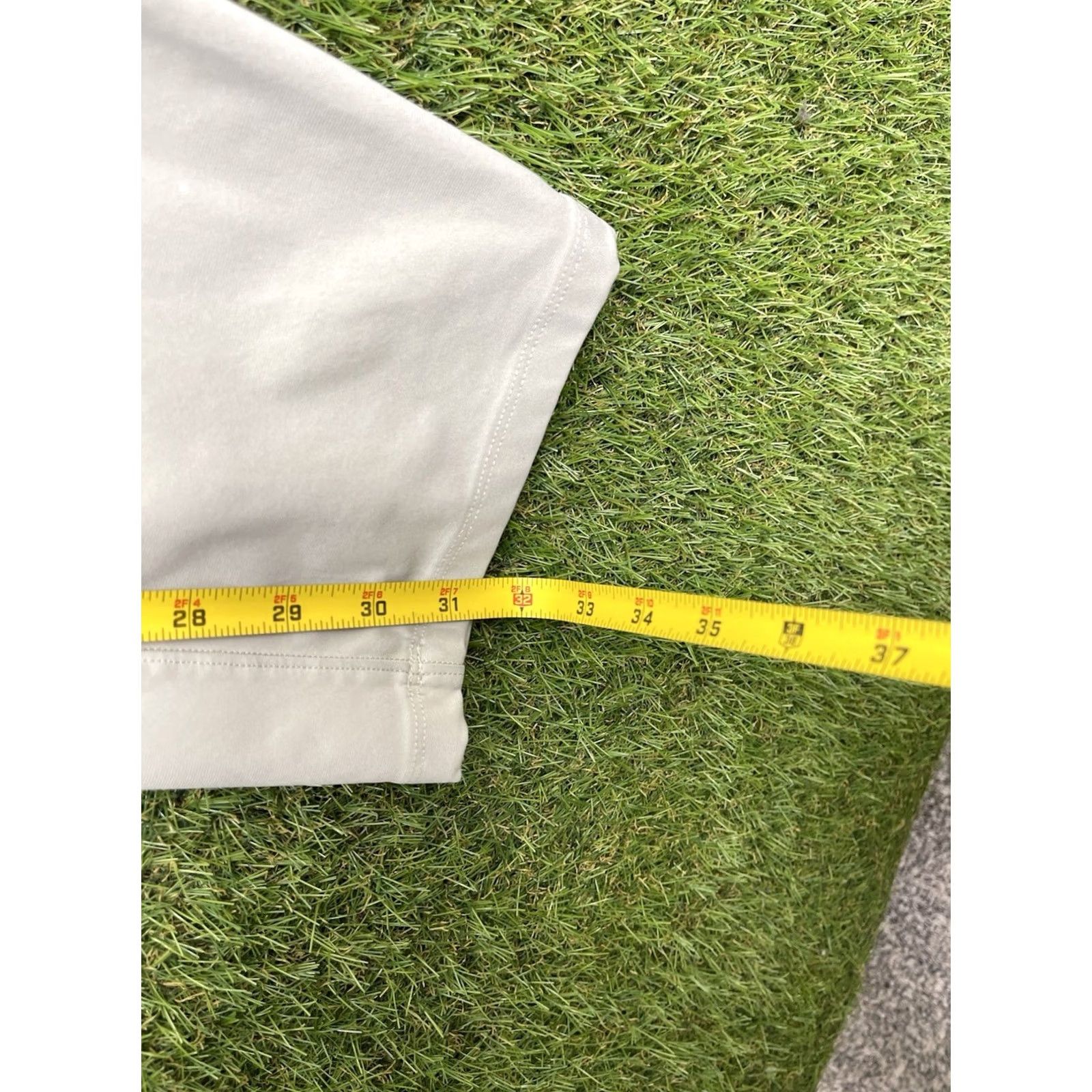 Lululemon Lululemon Commission Pant Slim Warpstreme Mens 36 Khaki Tan Chino Straight 5-Pocket Logo Size US 36 / EU 52 - 6 Thumbnail