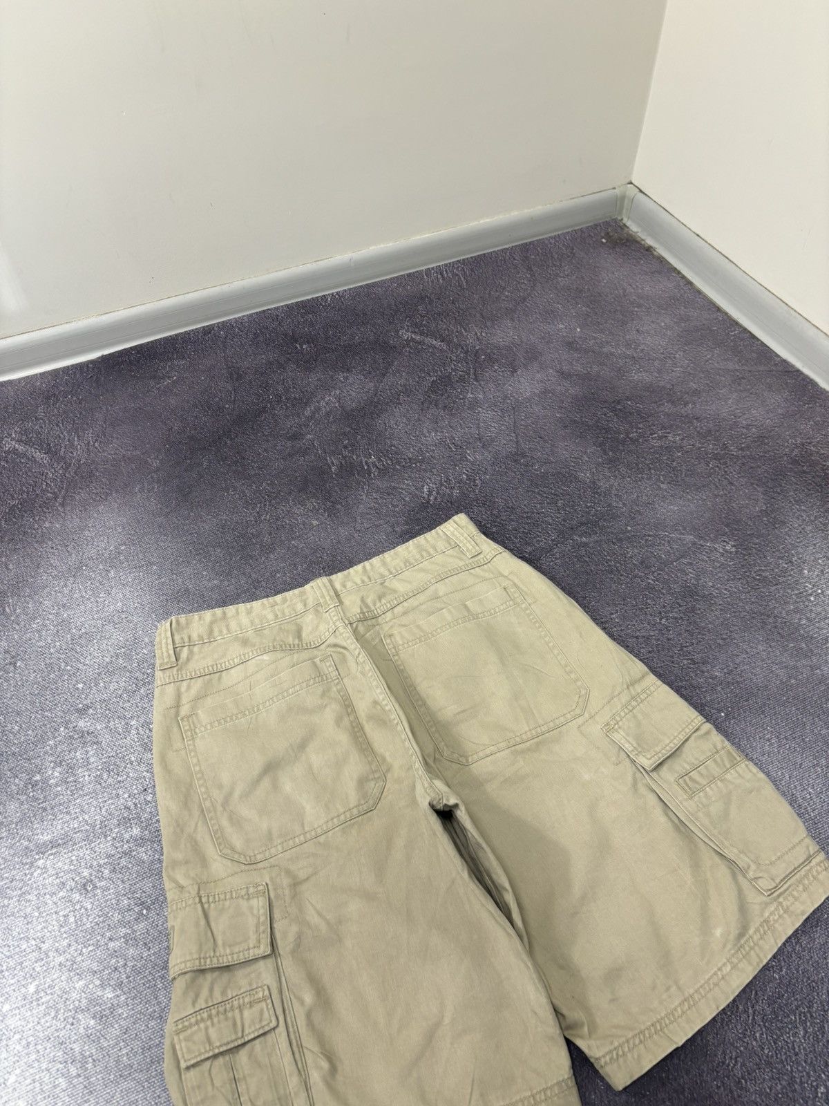 Vintage Vintage Wrangler Y2K Dad Hype Cream Baggy Cargo Shorts Size US 30 / EU 46 - 12 Thumbnail