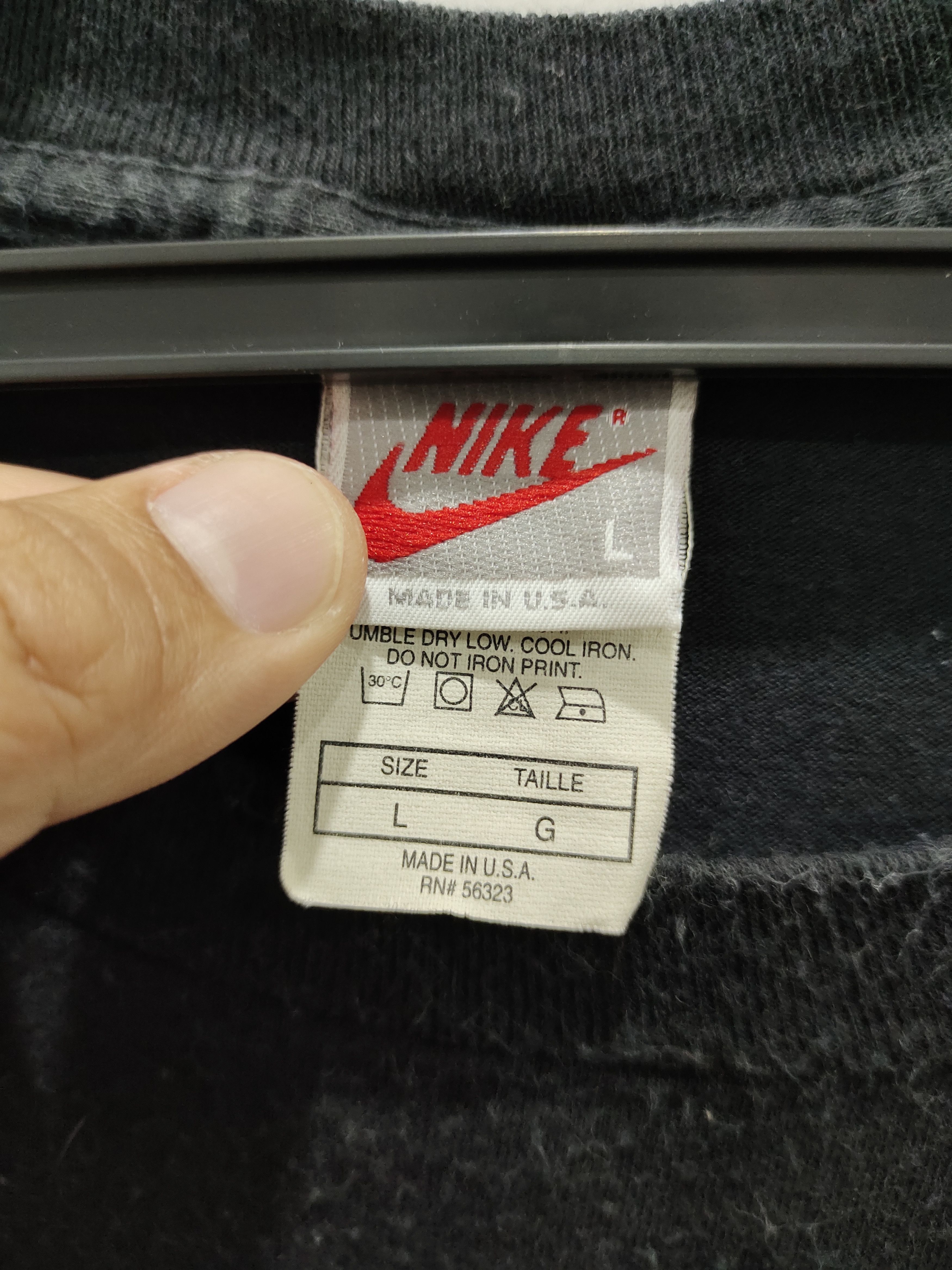Nike Vintage 90s Nike x Godzilla vs Charles Barkley Tee Size US L / EU 52-54 / 3 - 4 Thumbnail