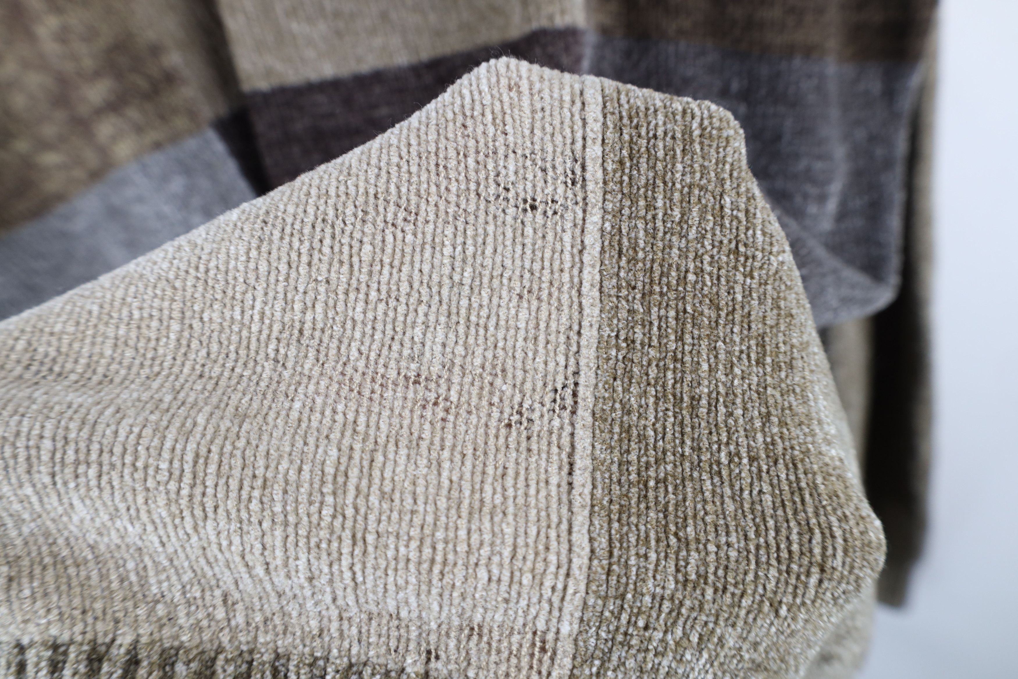 Vintage Vintage 90s Streetwear Checkered Fleece Crewneck Sweater Size US XXL / EU 58 / 5 - 4 Thumbnail