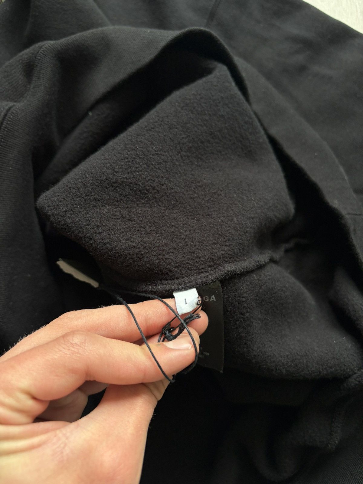 Balenciaga Oversize Balenciaga Barcode Hoodie Size US L / EU 52-54 / 3 - 10 Thumbnail