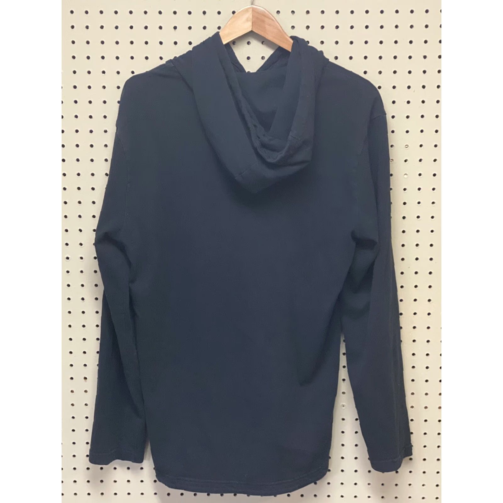 Nike NIKE HOODIE L Mens NAVY BLUE PULLOVER Sweatshirt with Swoosh Travis Scott Logo Embroidered Pullover Basketball Style Size US L / EU 52-54 / 3 - 2 Thumbnail