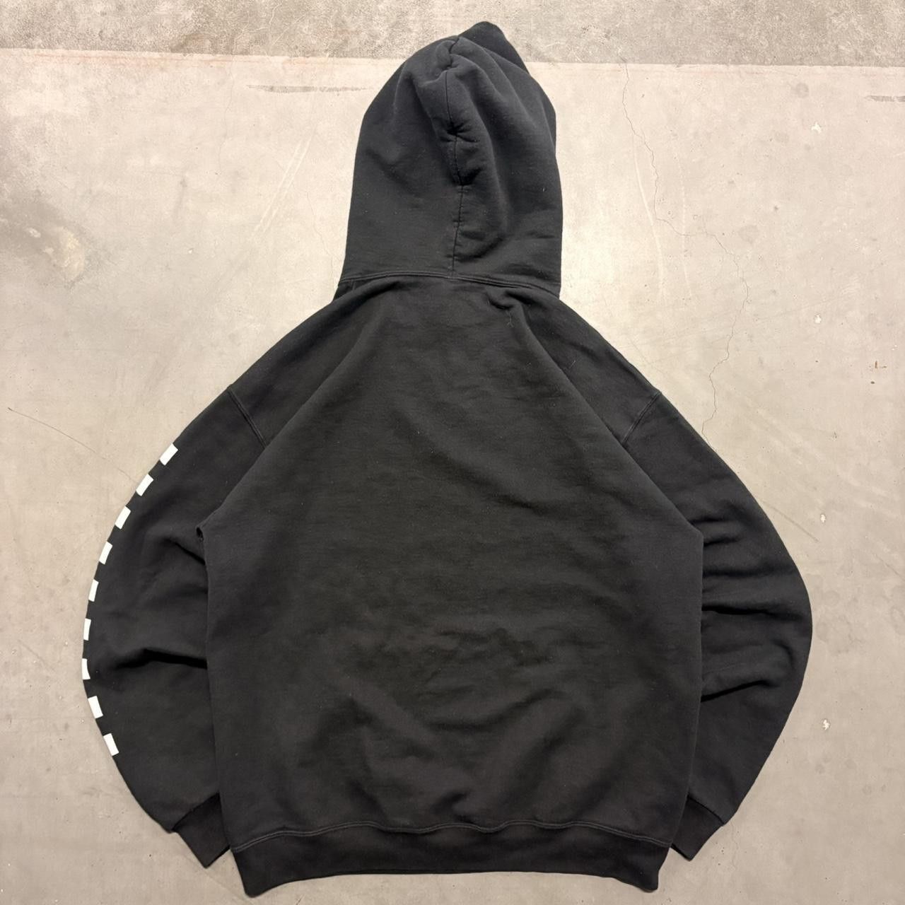 Vintage Crazy Vintage Y2K/2000s MTV Music Television Black Graphic Hoodie! Size US L / EU 52-54 / 3 - 3 Thumbnail