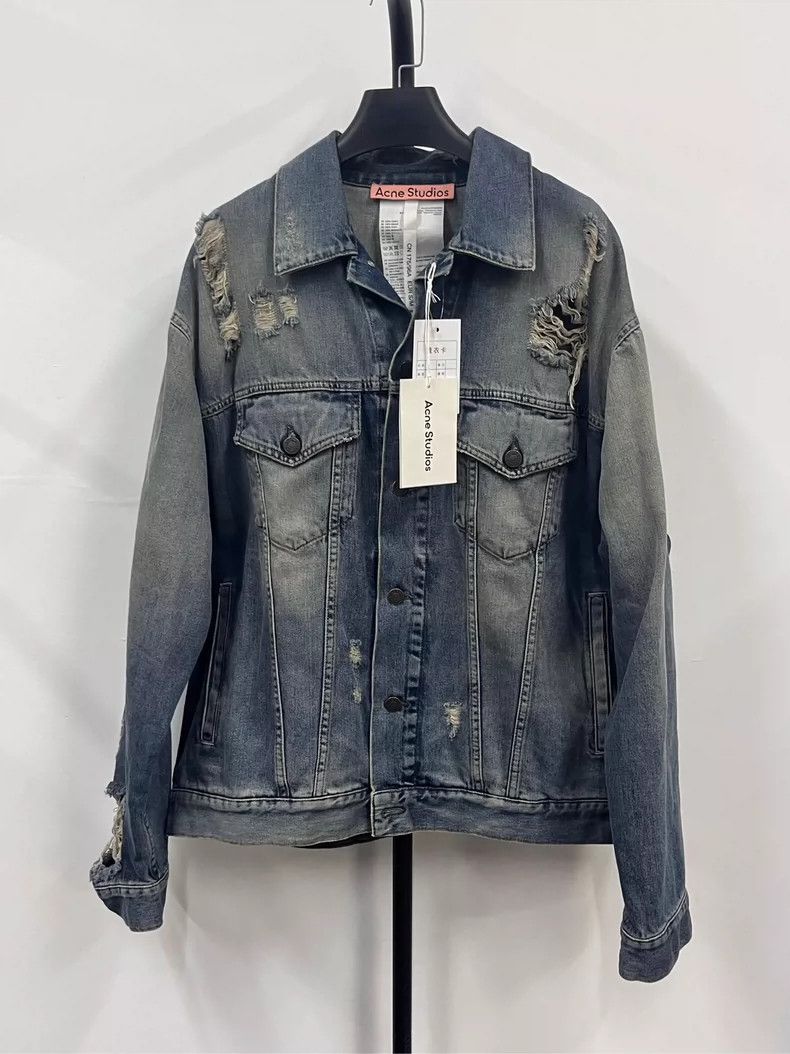 Acne Studios Acne Studios A worn-out, washed and aged denim jacket Size US S / EU 44-46 / 1 - 1 Thumbnail