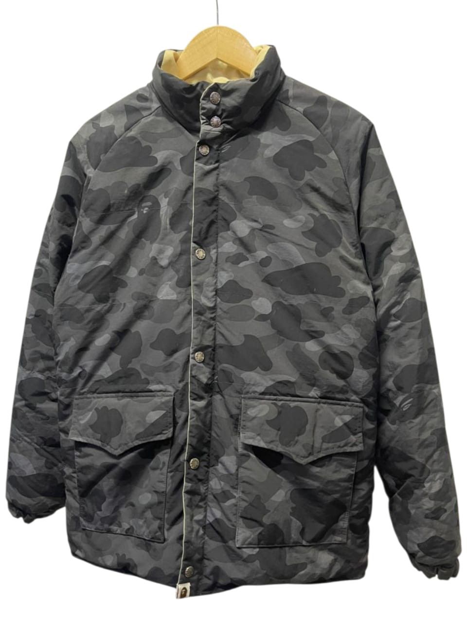 Bape A Bathing Ape Revesible Puffer Jacket Black & White Camo Size US M / EU 48-50 / 2 - 1 Thumbnail