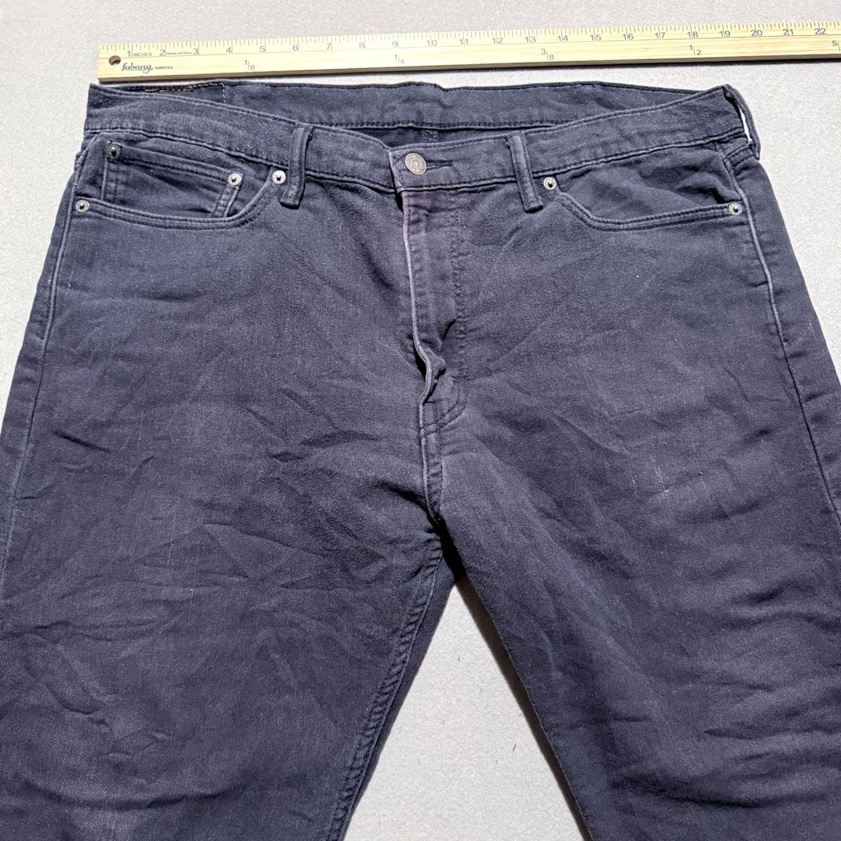 Levi's Levi's 513 Jeans Men Charcoal Gray Denim Straight Leg 38x32 Regular Waist 5-Pocket Logo City Vintage: No Size US 38 / EU 54 - 2 Thumbnail
