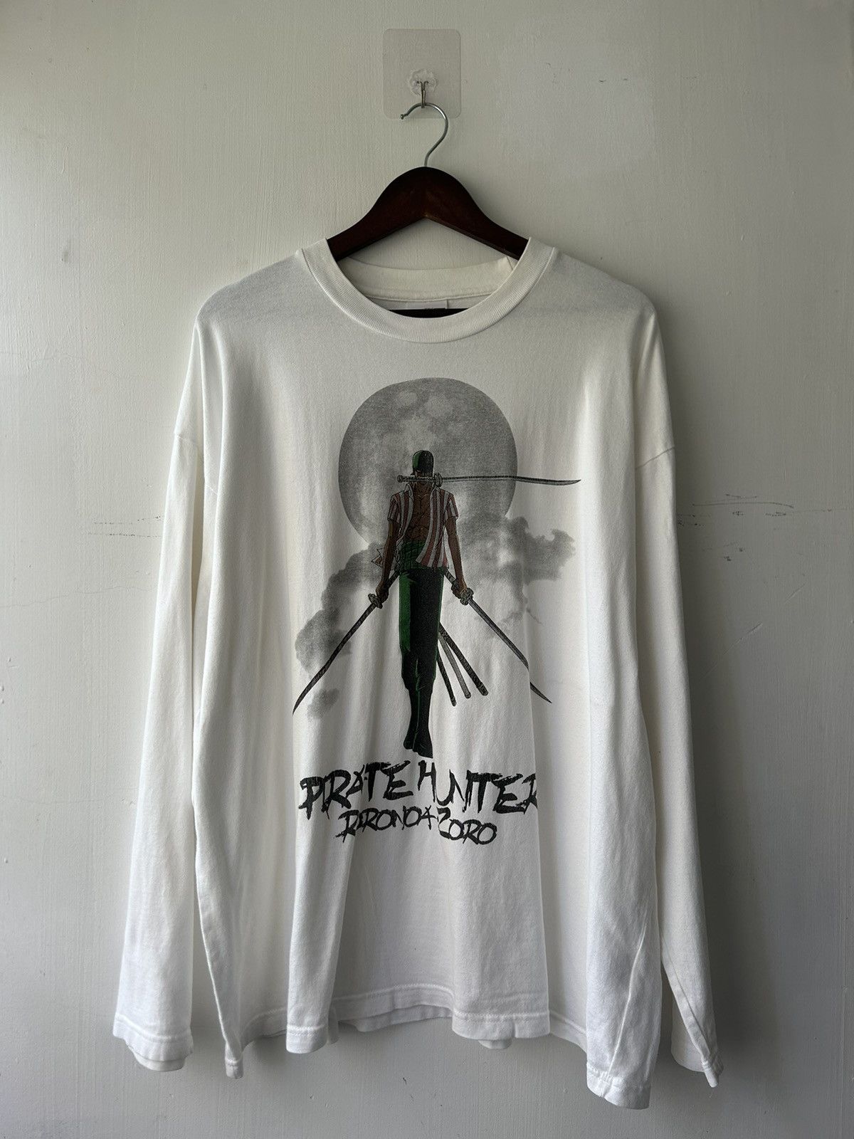 Anime Roronoa Zoro Pirate Hunter One Piece Anime Tee Size US XXL / EU 58 / 5 - 2 Thumbnail