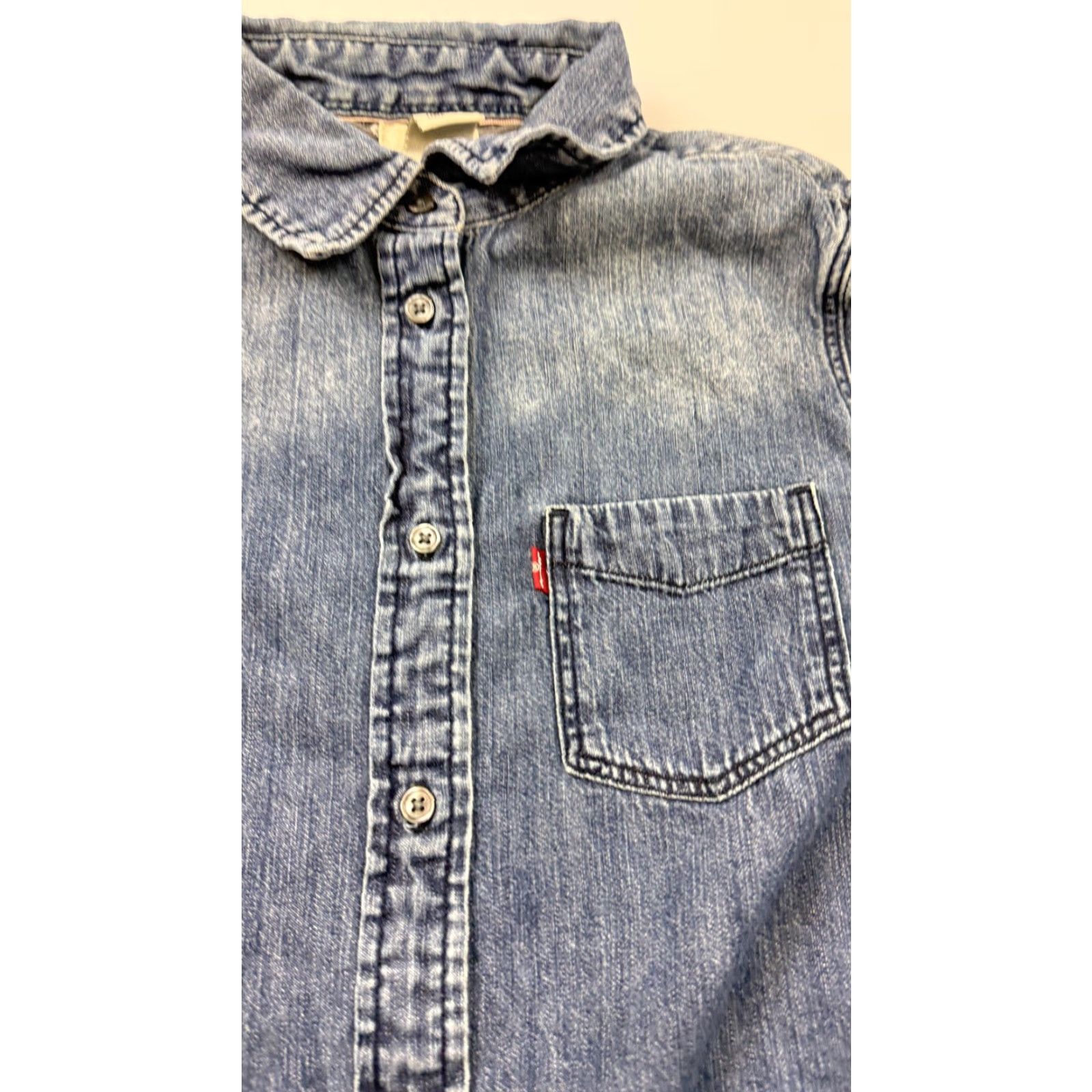 Levi's Levi's Denim Shirt Western Casual Button Up Long Sleeve Womens Small Blue Size S / US 4 / IT 40 - 3 Thumbnail