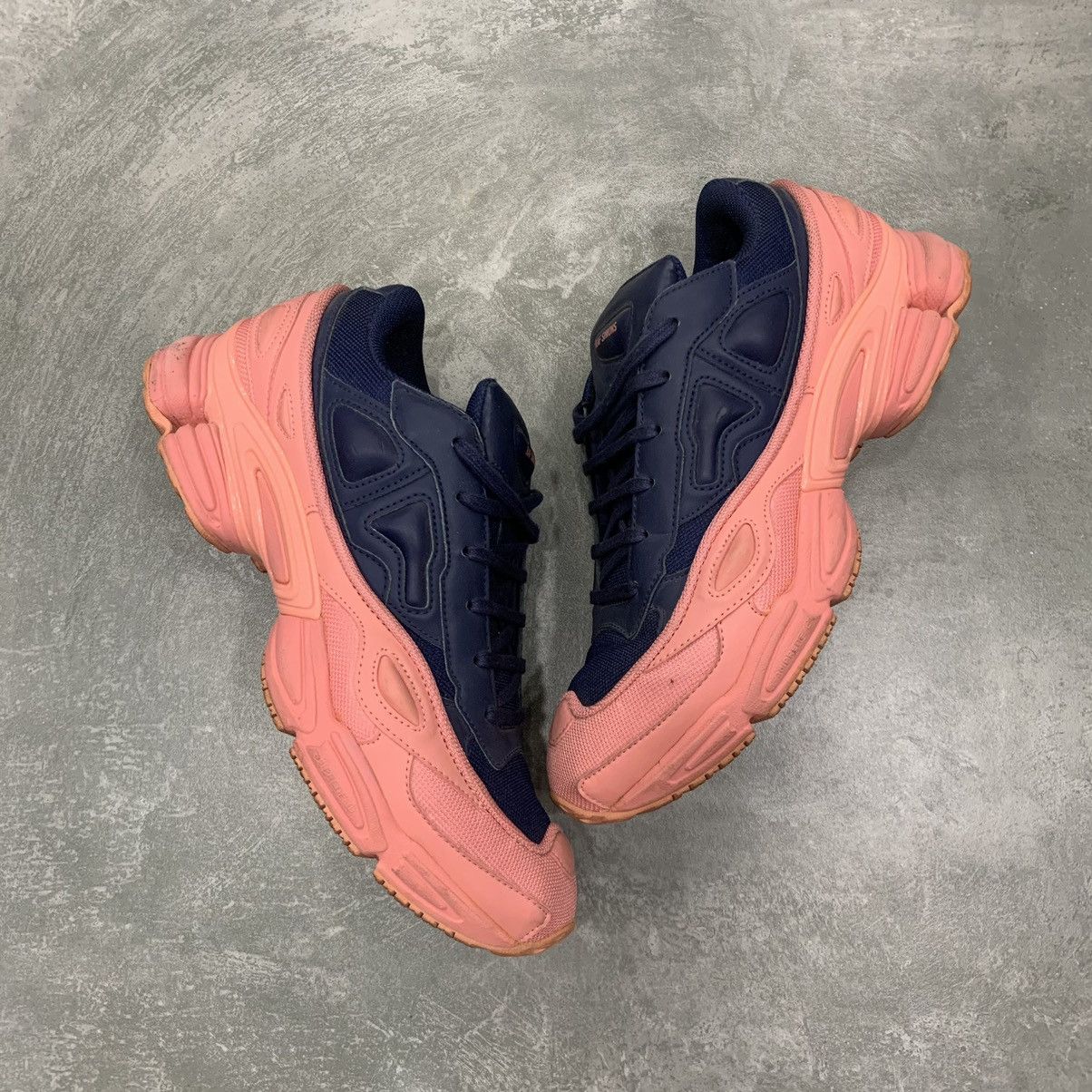 Adidas ozweego rose clearance