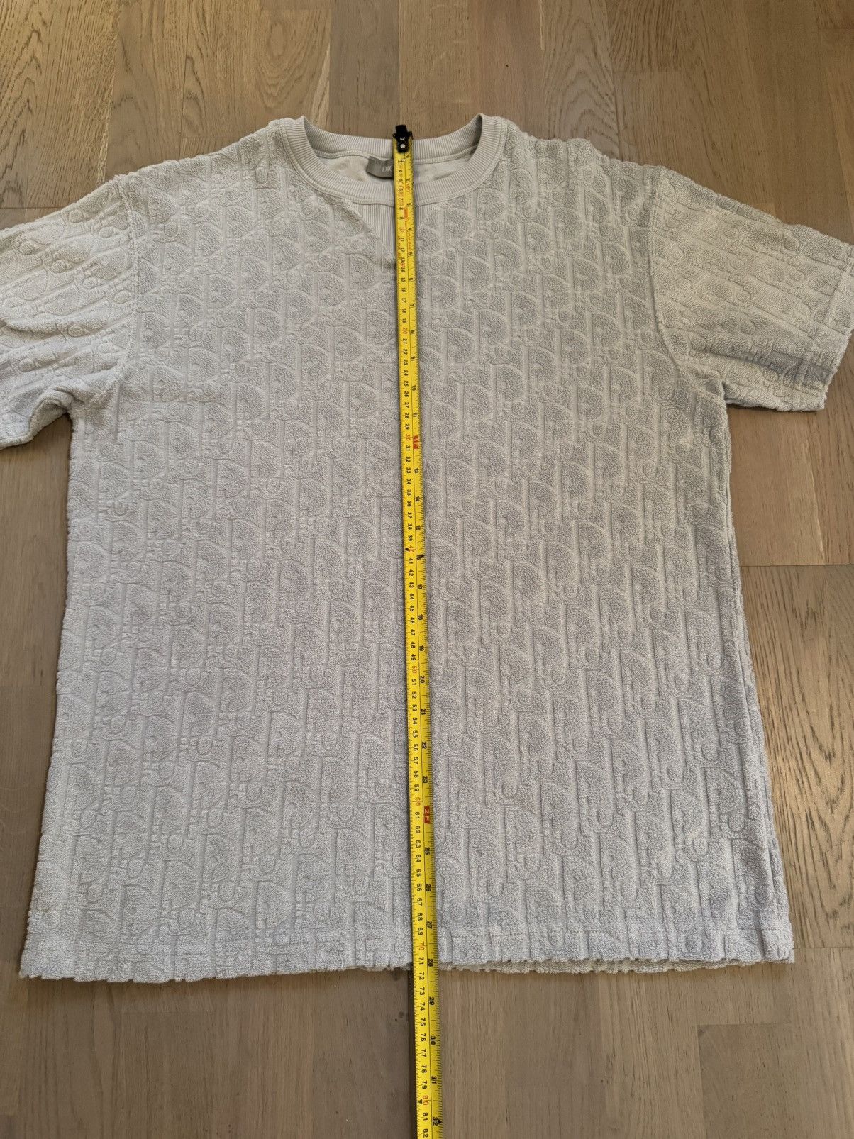 Dior DIOR tshirt STUDY PHOTOS FOR REAL TAPE MEASUREMENTS,fits dif Size US S / EU 44-46 / 1 - 5 Thumbnail