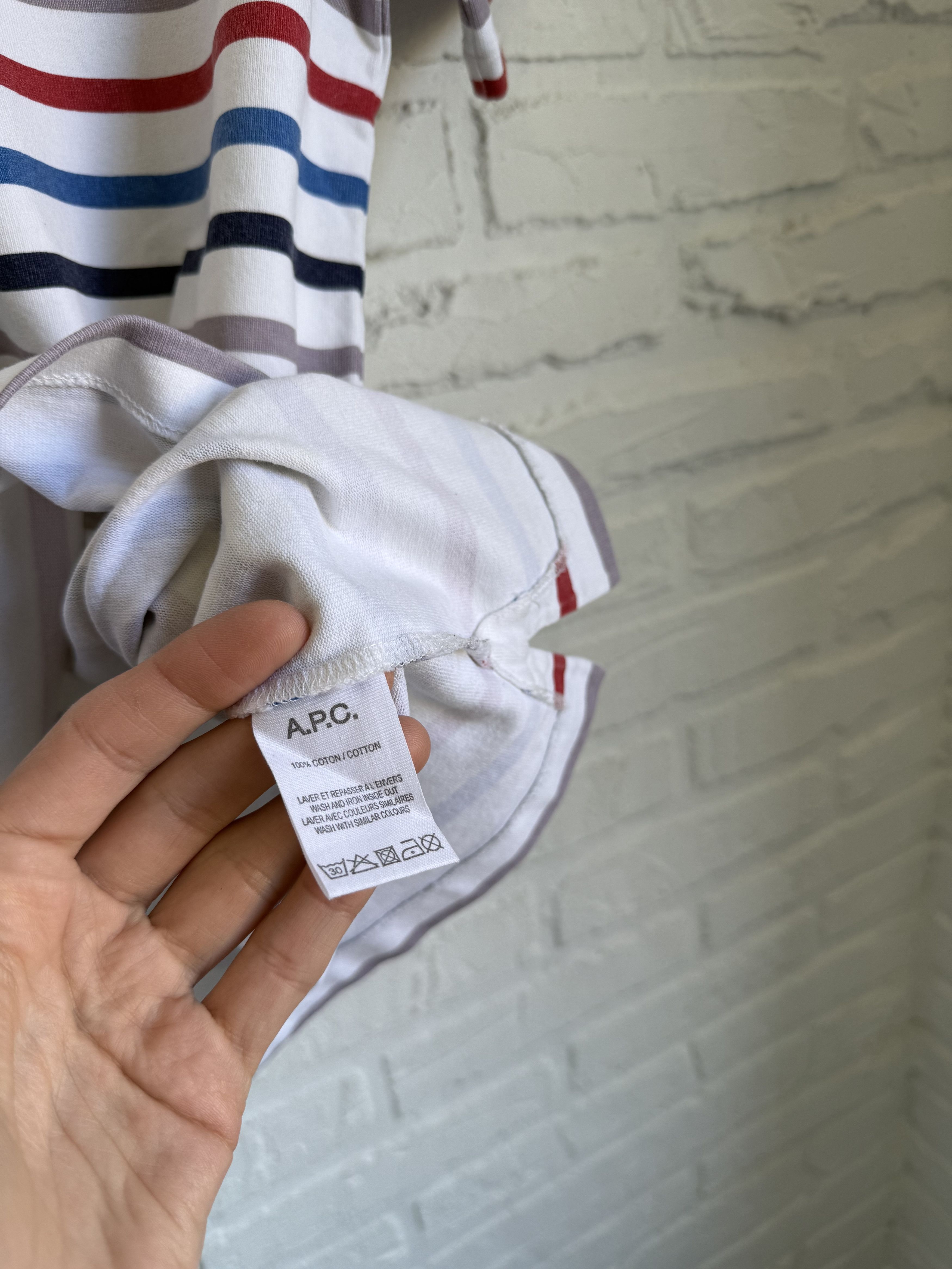 A.P.C. A.P.C. multicolor striped white t-shirt Size US M / EU 48-50 / 2 - 5 Thumbnail