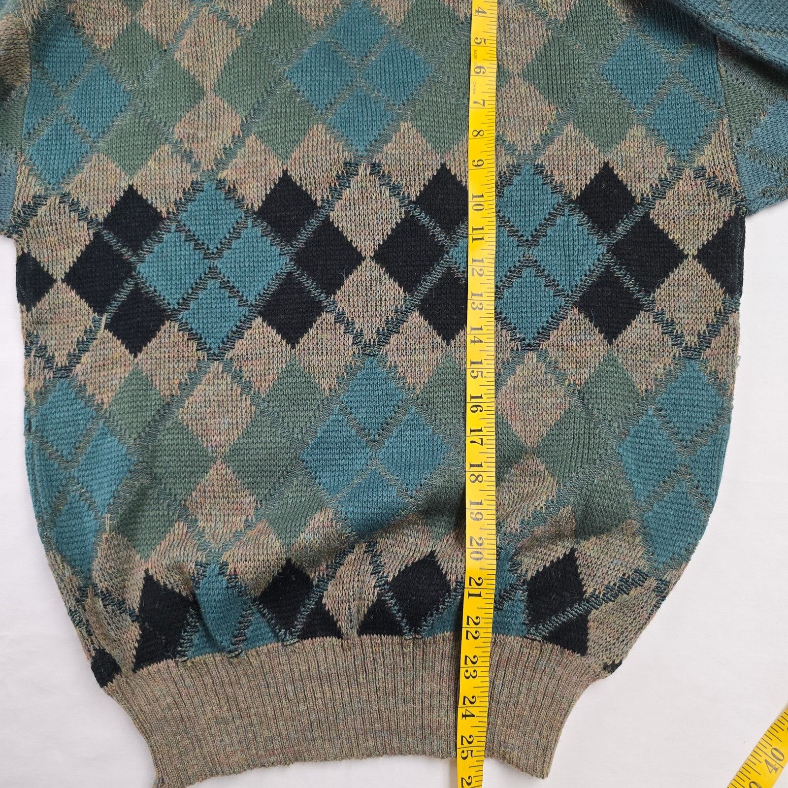 Vintage Vintage Scusa Argyle Diamond VNeck Sweater S Brown Green 90s Size US S / EU 44-46 / 1 - 7 Thumbnail