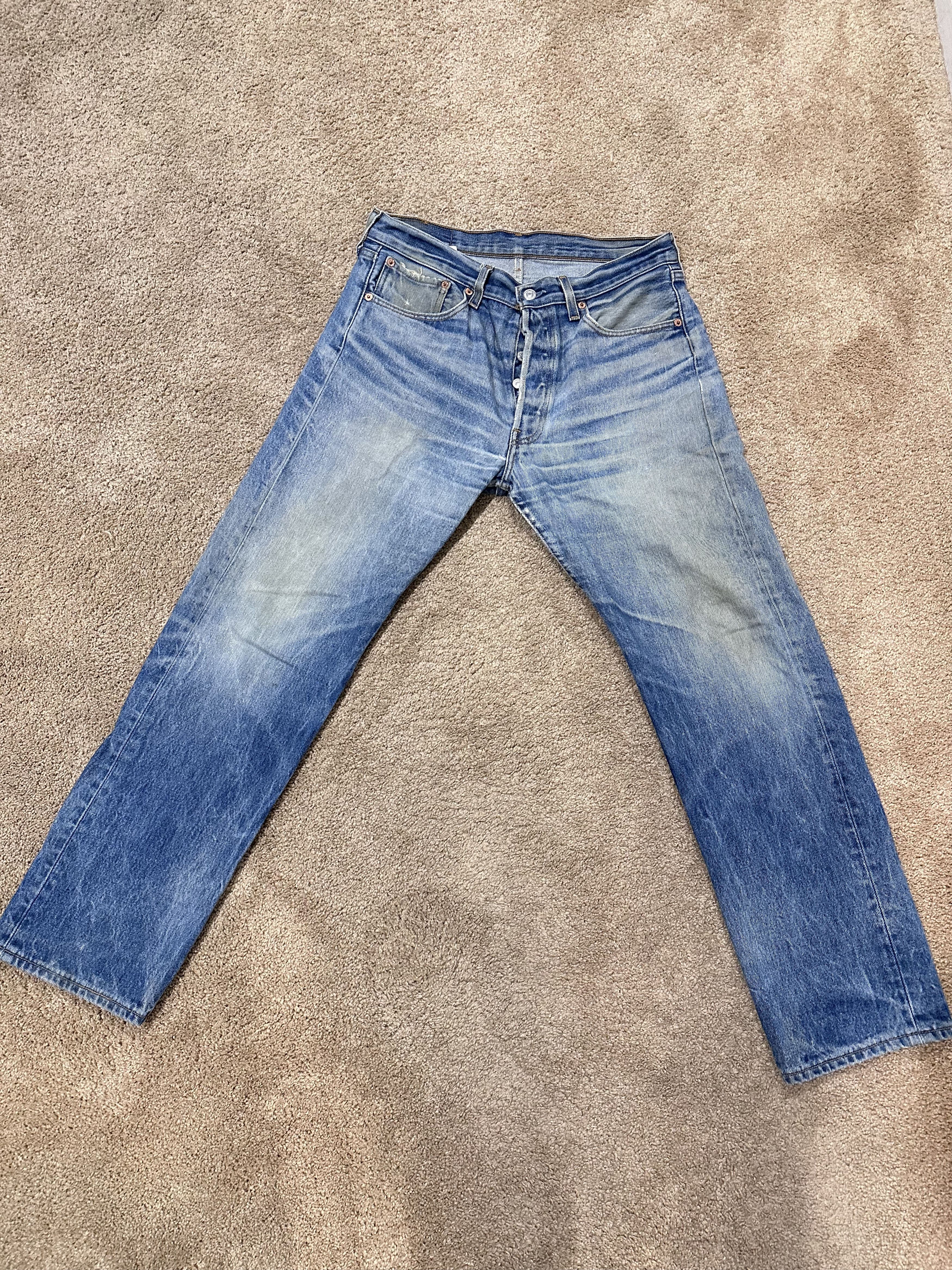image of Levis x Levis Vintage Clothing Vintage Levi's 501Xx Made In Usa Distressed Jeans 33X32 in Blue