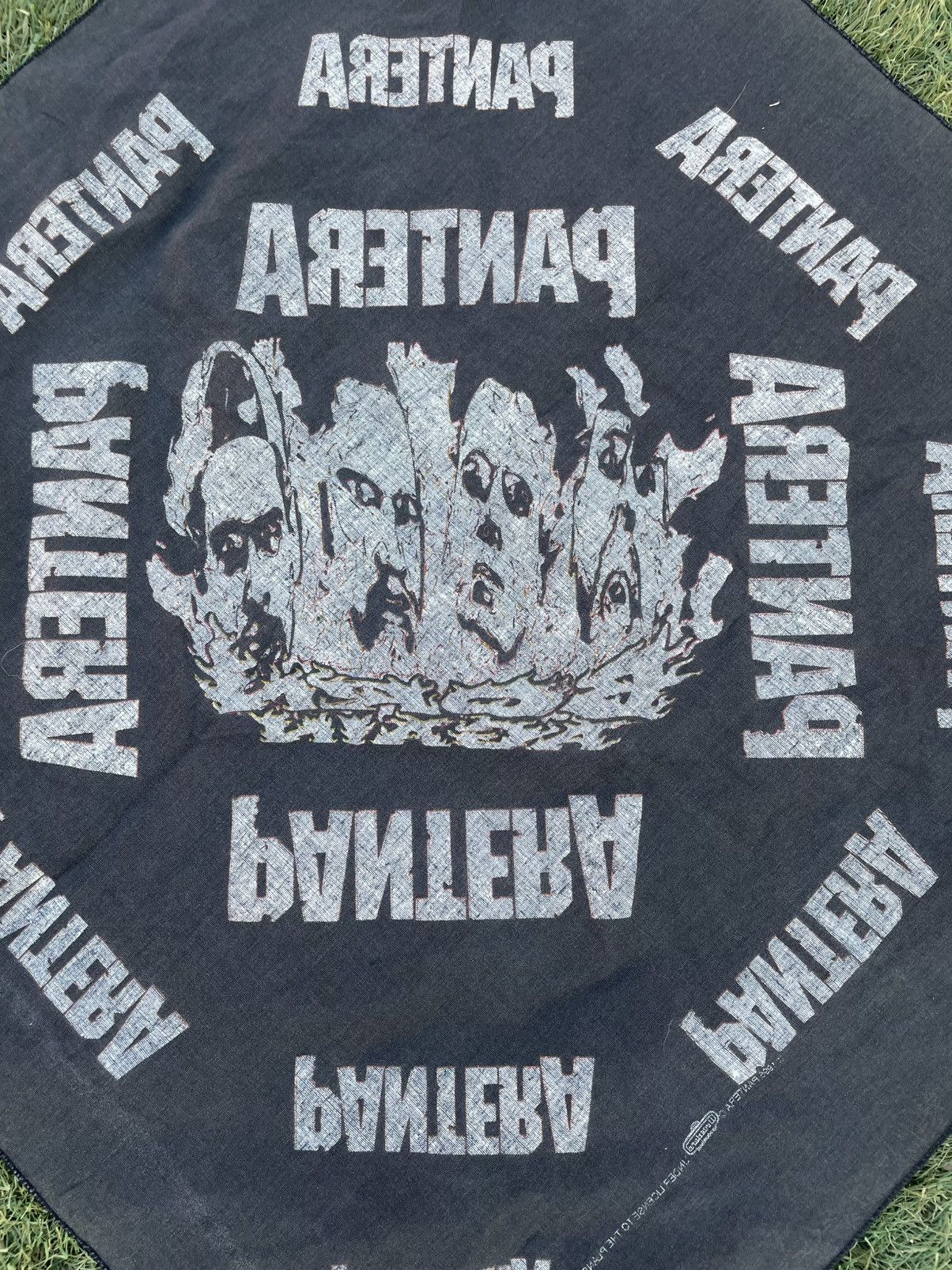 Other Vintage 1995 Band Pantera Concert Bandana 20x20 USA Size 26 - 6 Thumbnail