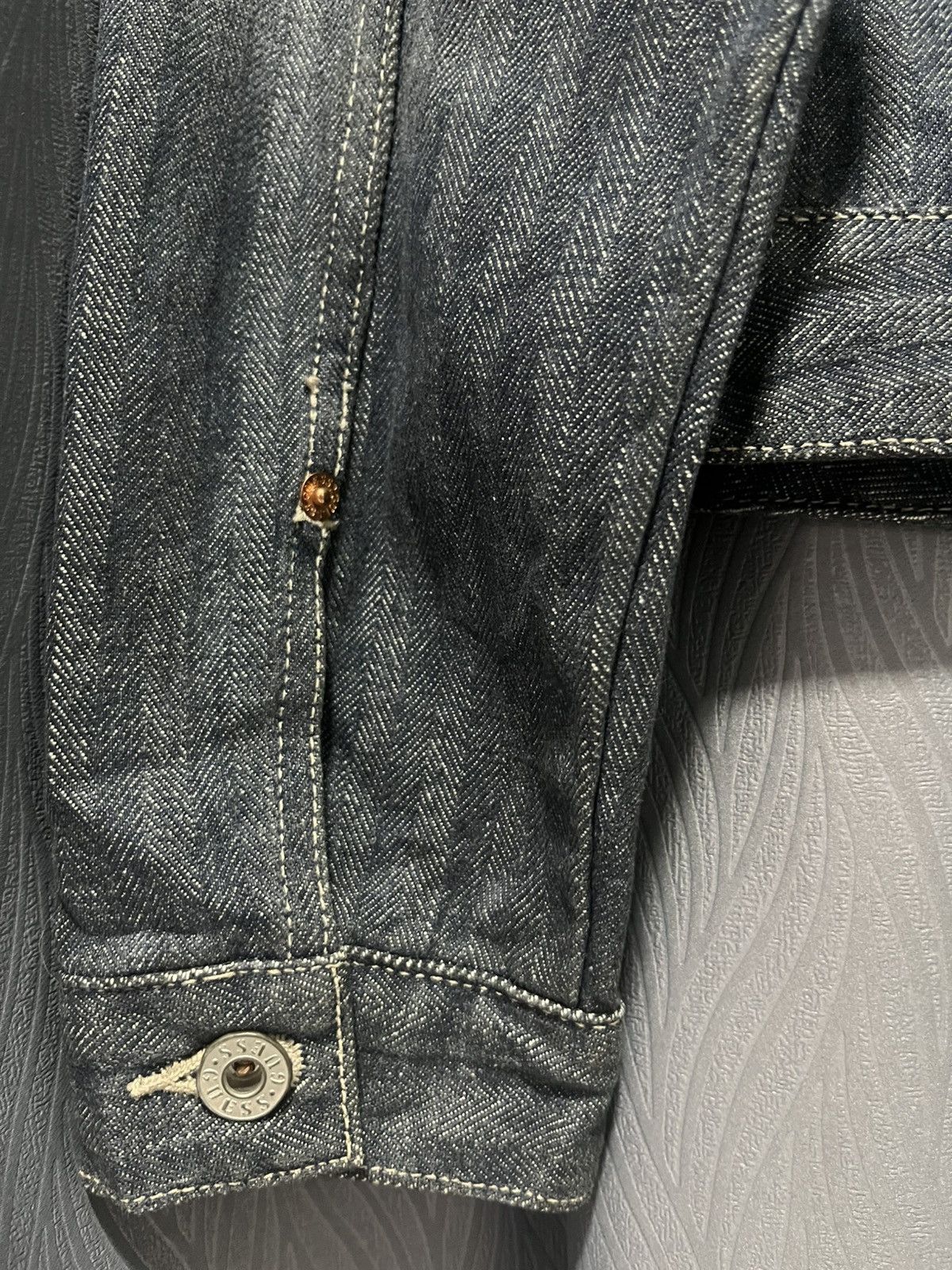 Guess Guess Herringbones Twill Denim Jacket Size L / US 10 / IT 46 - 4 Thumbnail
