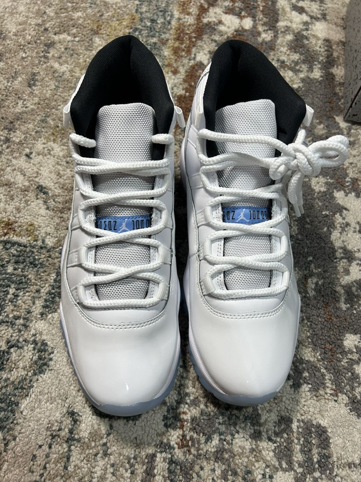 Jordan Brand Air Jordan 11 Legend Blue Columbia 2024 Size US 8 / EU 41 - 3 Thumbnail