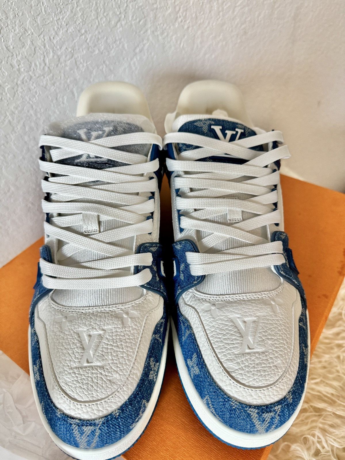 Louis Vuitton LV Trainer Sneaker Size US 10 / EU 43 - 9 Thumbnail