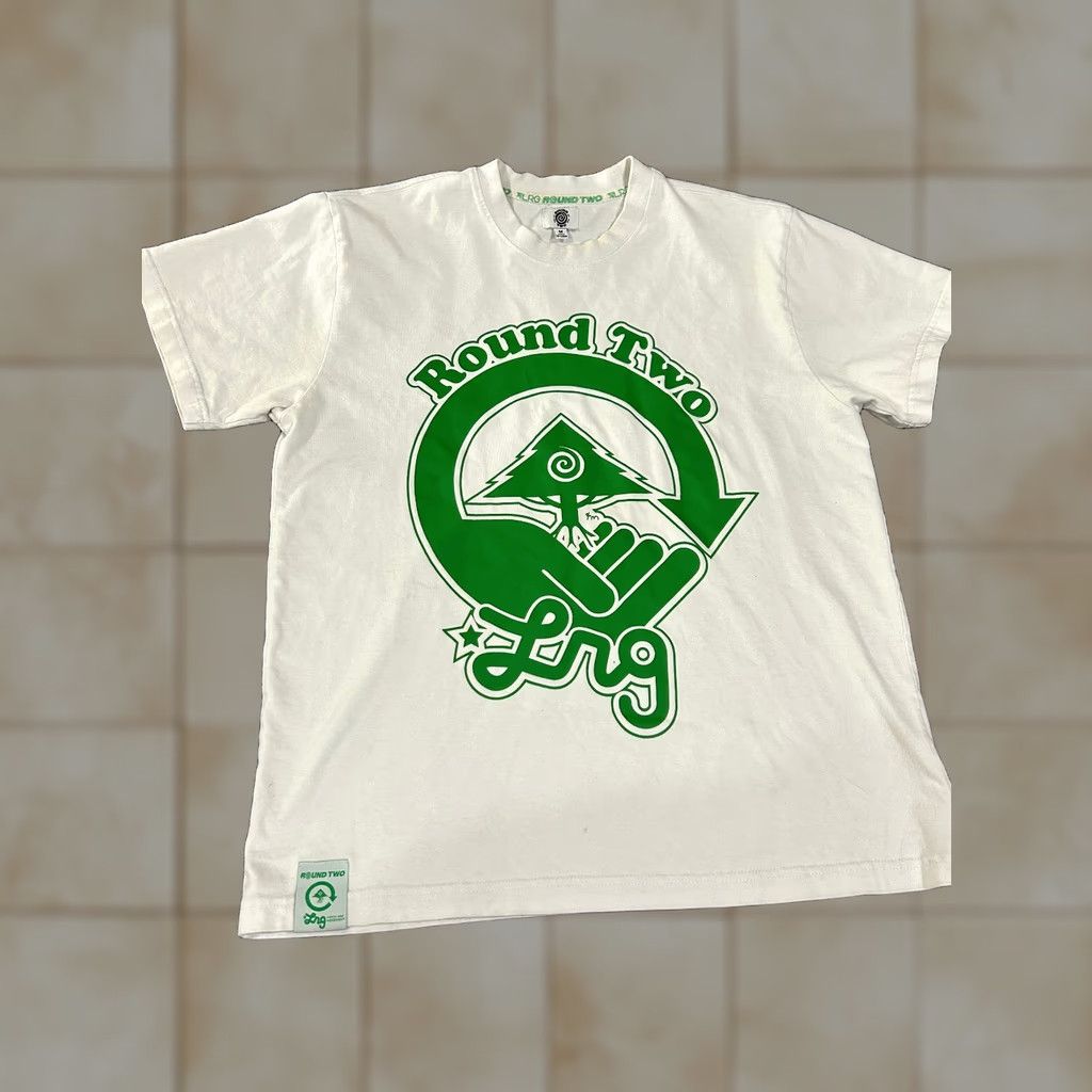 Round Two Round Two T-Shirt Mens M White Colorful Logo Dog Streetwear Crew Neck Short Sleeve Regular Fit Cotton Blend Polyester Size US M / EU 48-50 / 2 - 1 Thumbnail