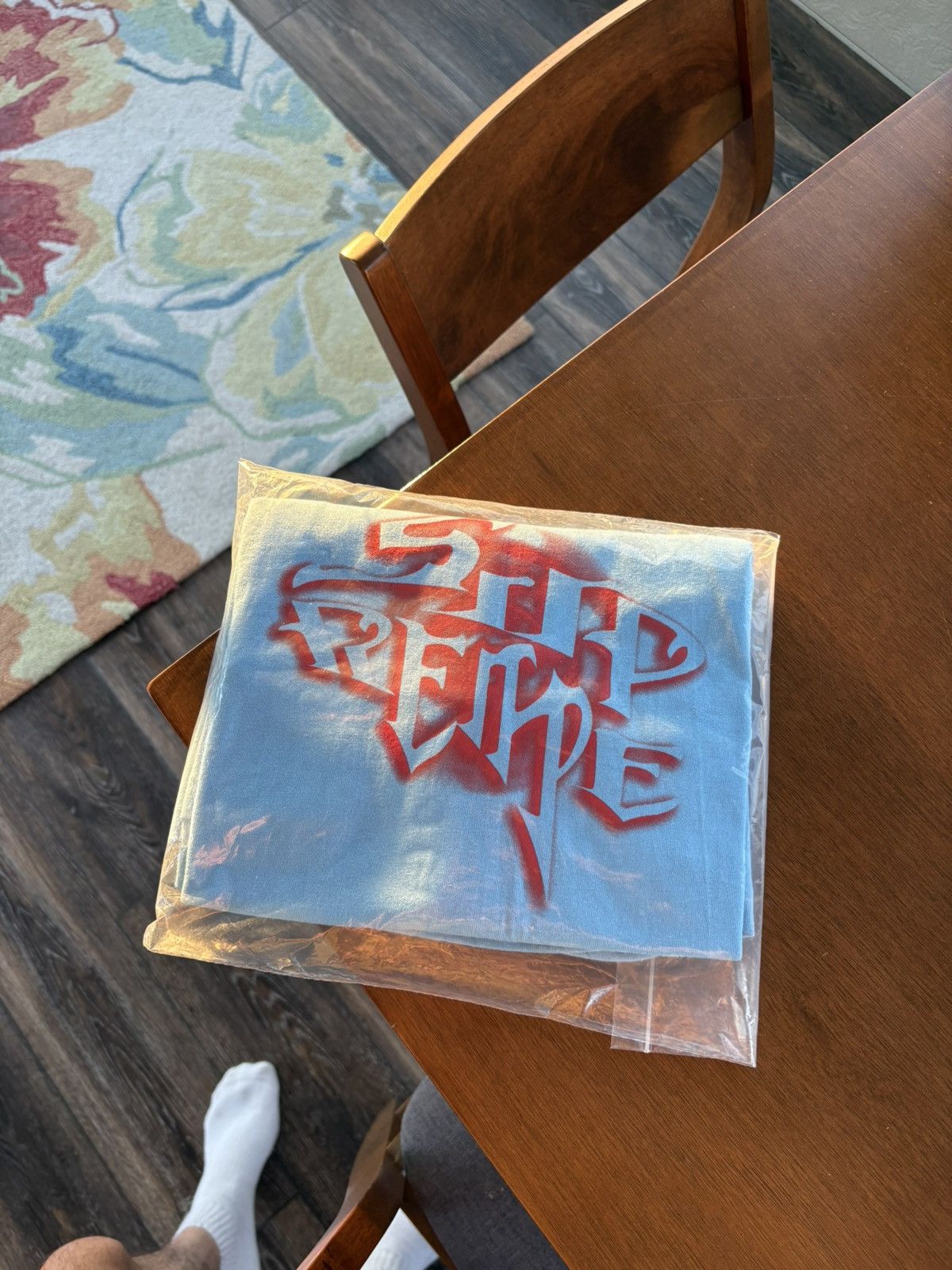 Supreme Supreme Smoke Tee FW24 Blue Size US L / EU 52-54 / 3 - 1 Thumbnail