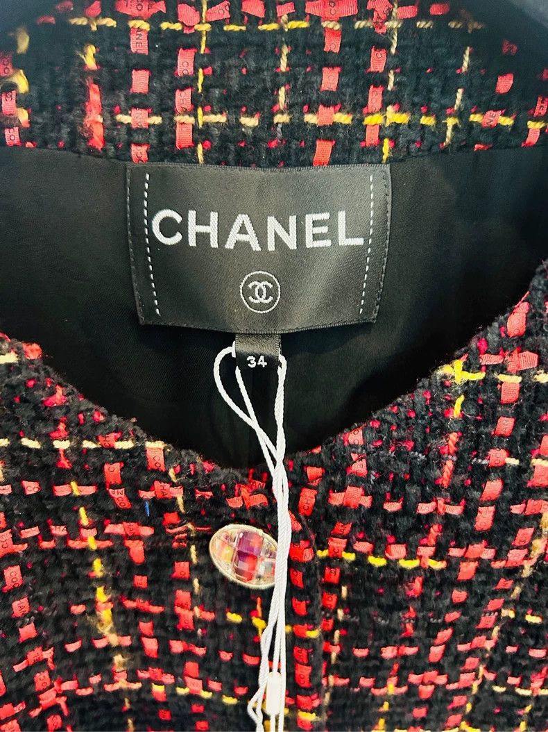 Chanel Chanel 22k red and black plaid tweed jacket Size XXS / US 00 / IT 34 - 2 Thumbnail