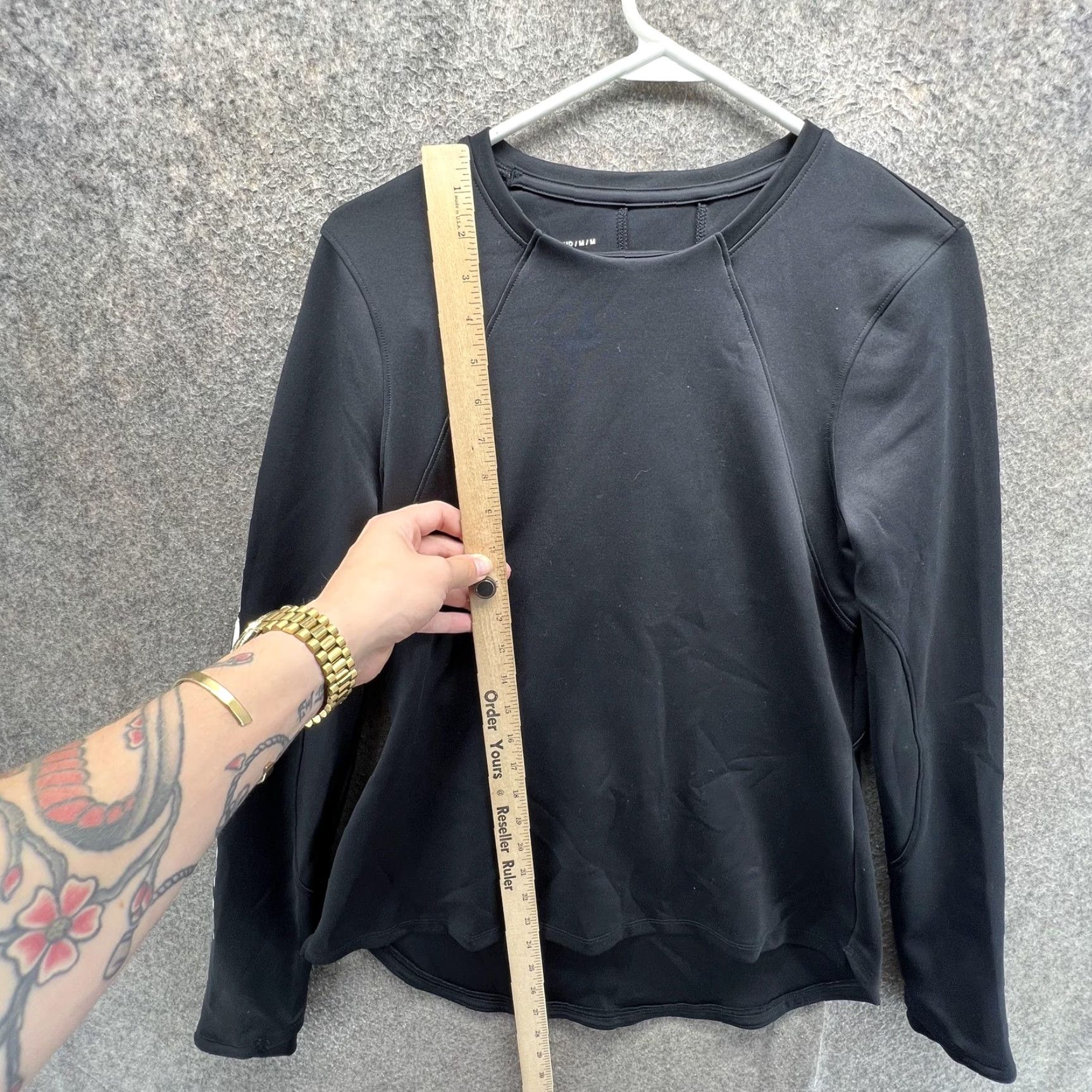 Under Armour Under Armour Shirt Womens Medium Black ColdGear Long Sleeve Athletic Thermal Top Size M / US 6-8 / IT 42-44 - 7 Thumbnail