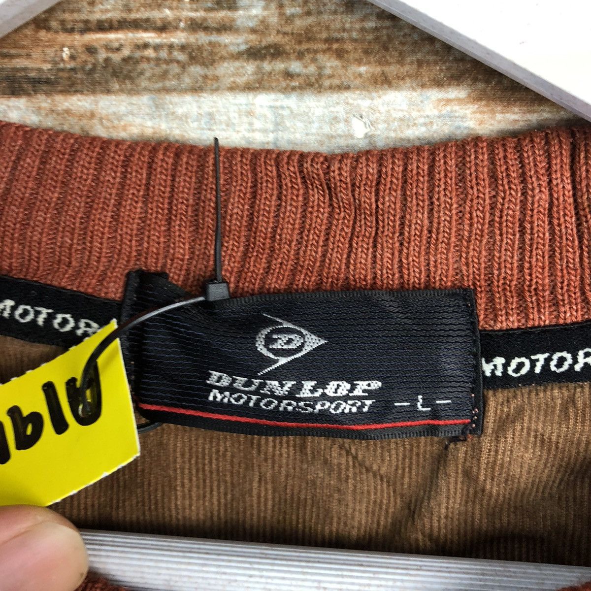 Dunlop × Vintage Dunlop vintage Orange Sweatshirt #A1917 Size US M / EU 48-50 / 2 - 10 Thumbnail