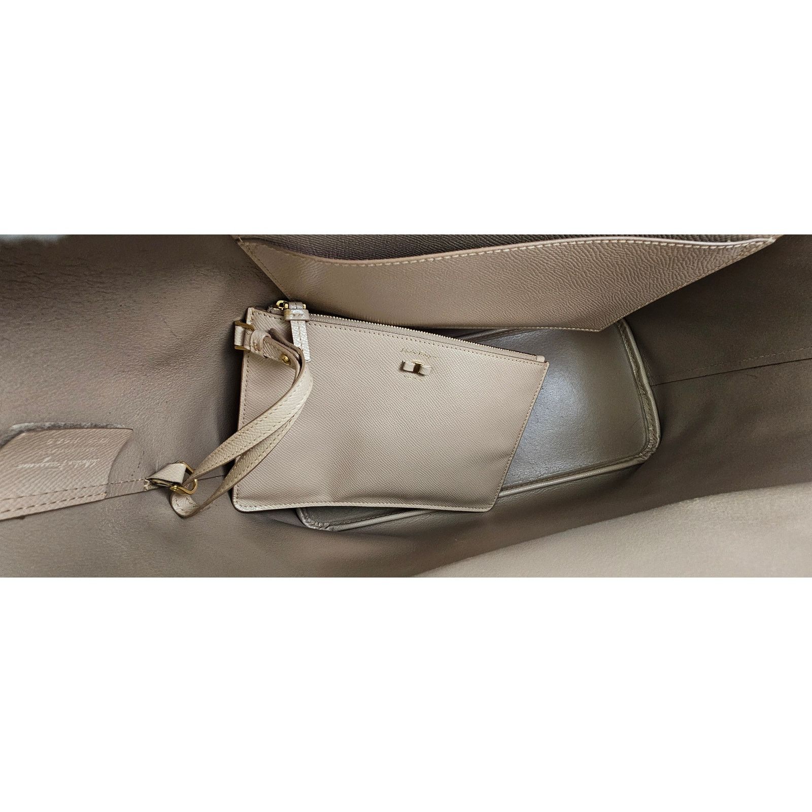 Salvatore Ferragamo Salvatore Ferragamo Vara Bow Tote pink beige color Size ONE SIZE - 5 Thumbnail
