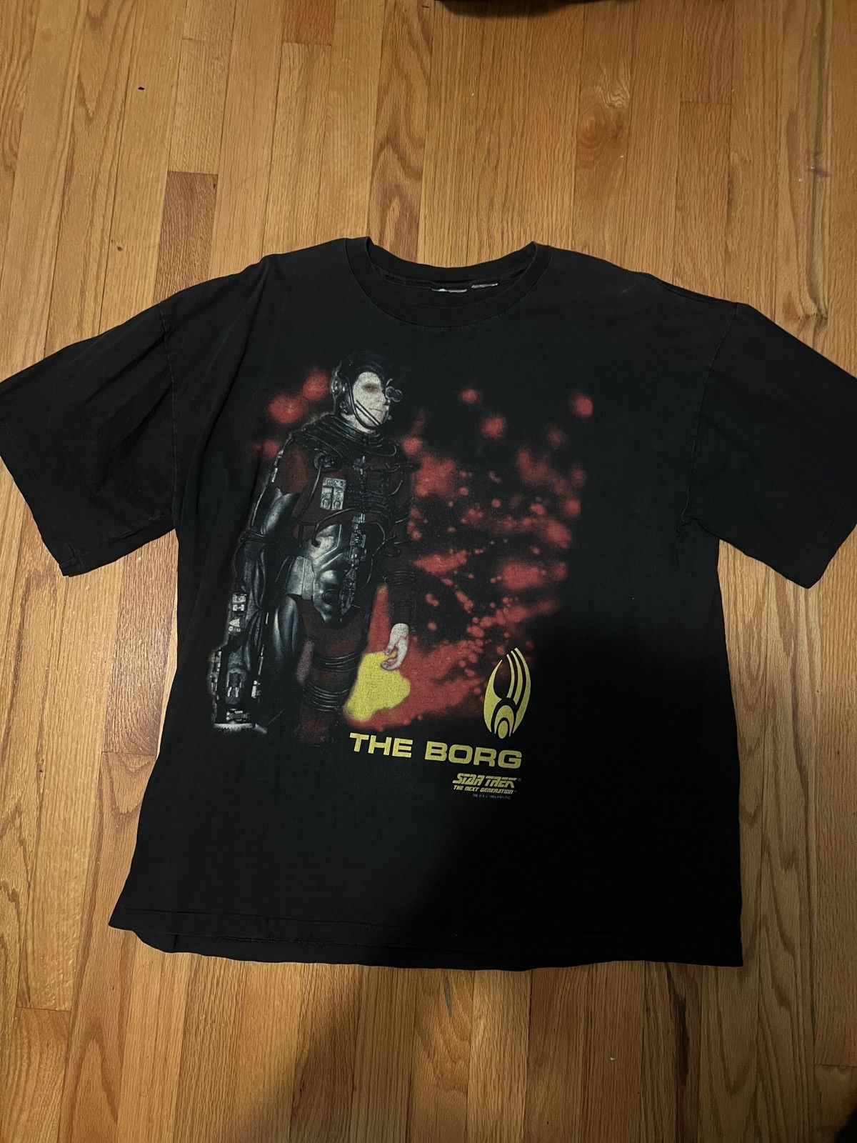 Other Vintage Star Trek “The Borg” T Shirt Size US XL / EU 56 / 4 - 1 Thumbnail