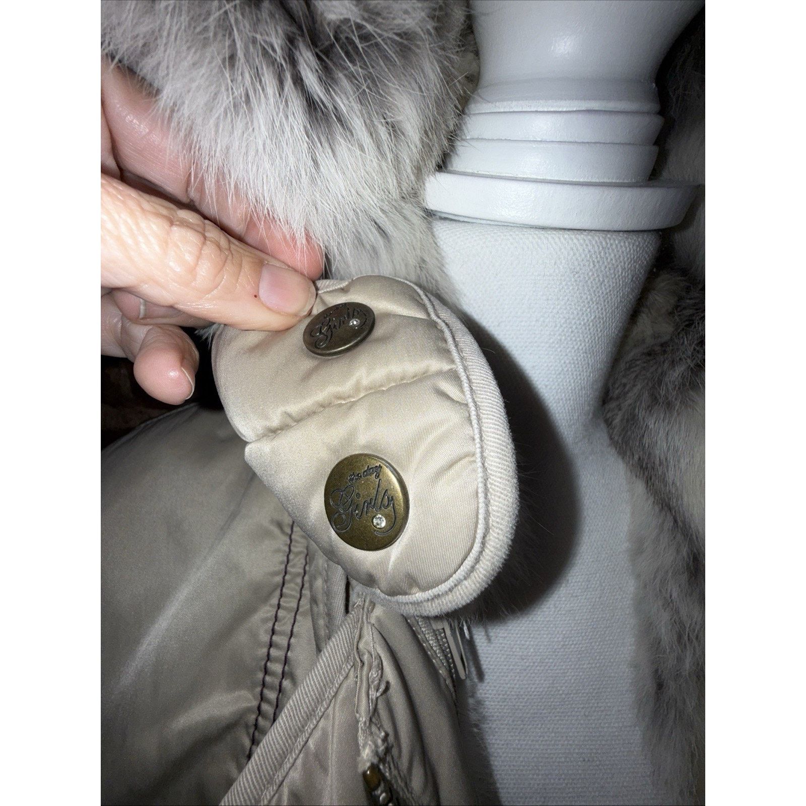 & Other Stories The Day Girls Women's Size Sm Rabbit Fur Hooded Parka Beige Size S / US 4 / IT 40 - 5 Thumbnail