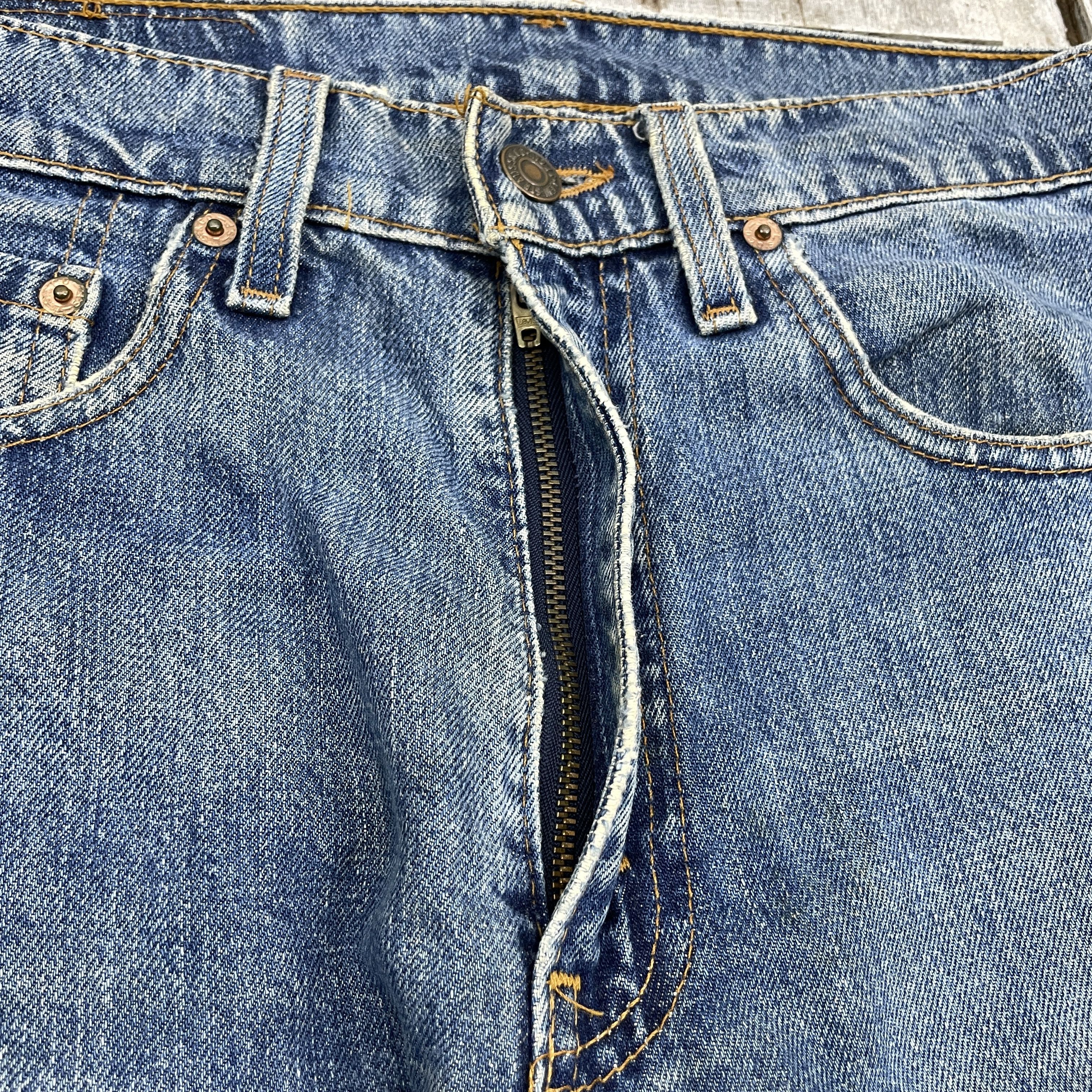 Levi's × Vintage Vintage Levi's 519 Faded Jeans- WC327 Size US 28 / EU 44 - 10 Thumbnail