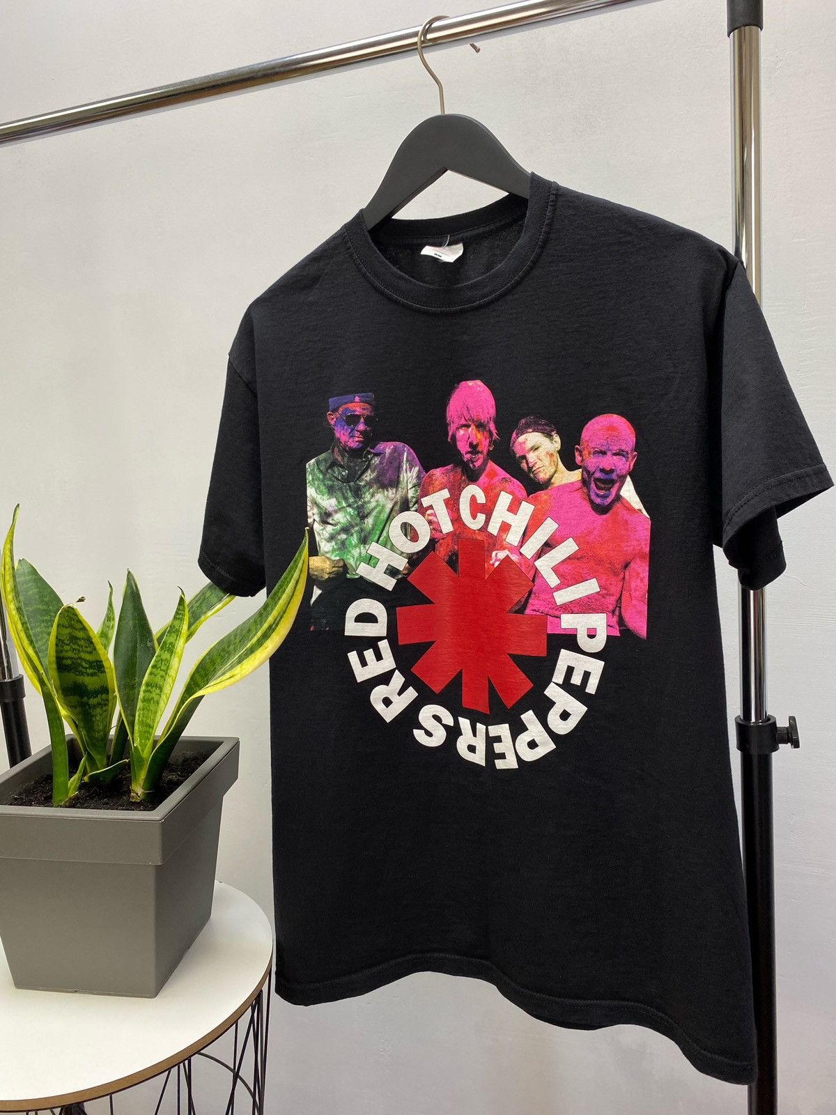 Band Tees × Vintage RHCP Red Hot Chili Peppers Tour 2019 Australia T Shirt Size US L / EU 52-54 / 3 - 2 Thumbnail