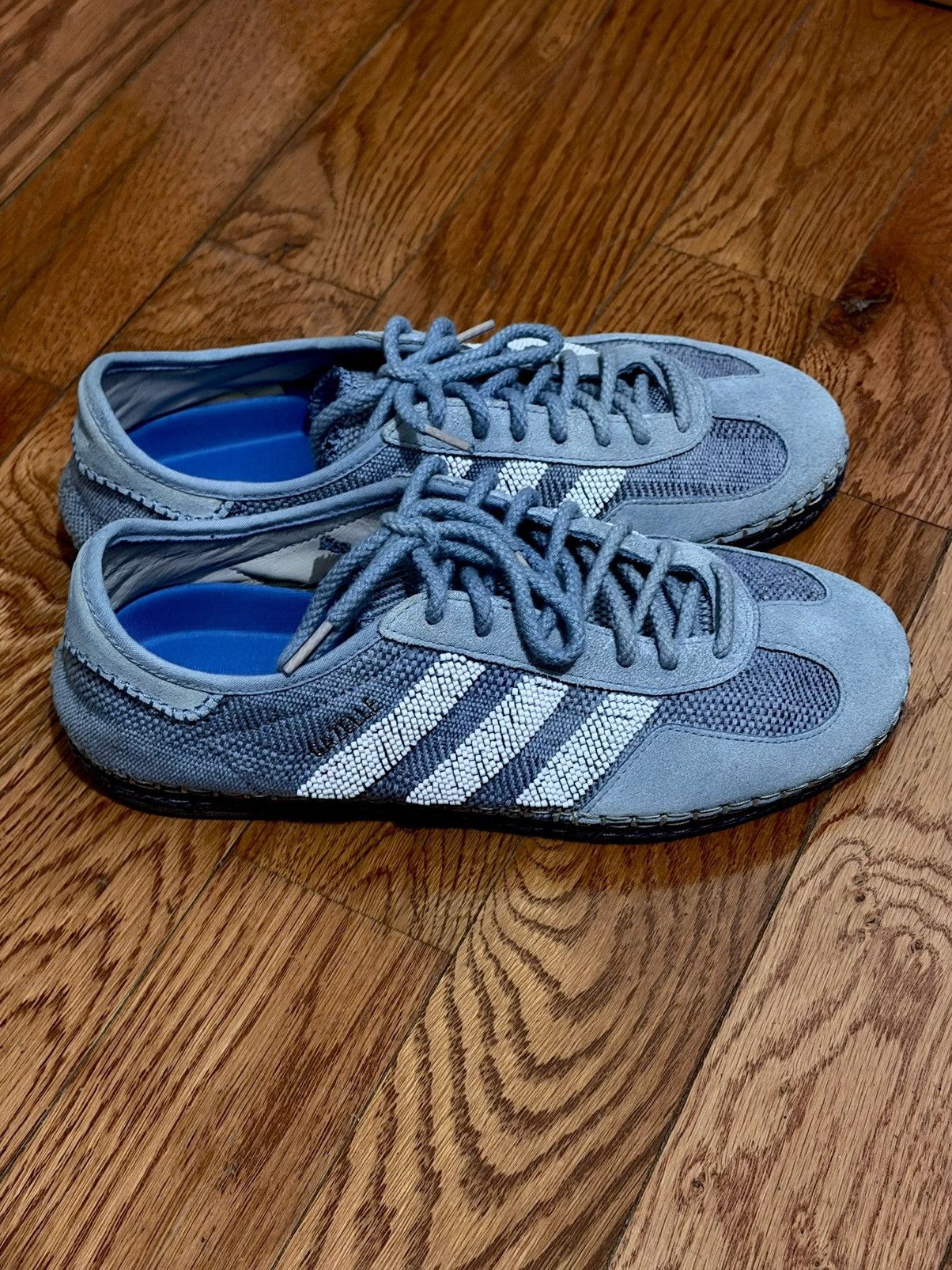 Adidas × CLOT Clot Gazelle Dip Dye Blueberry Size US 9 / EU 42 - 2 Thumbnail