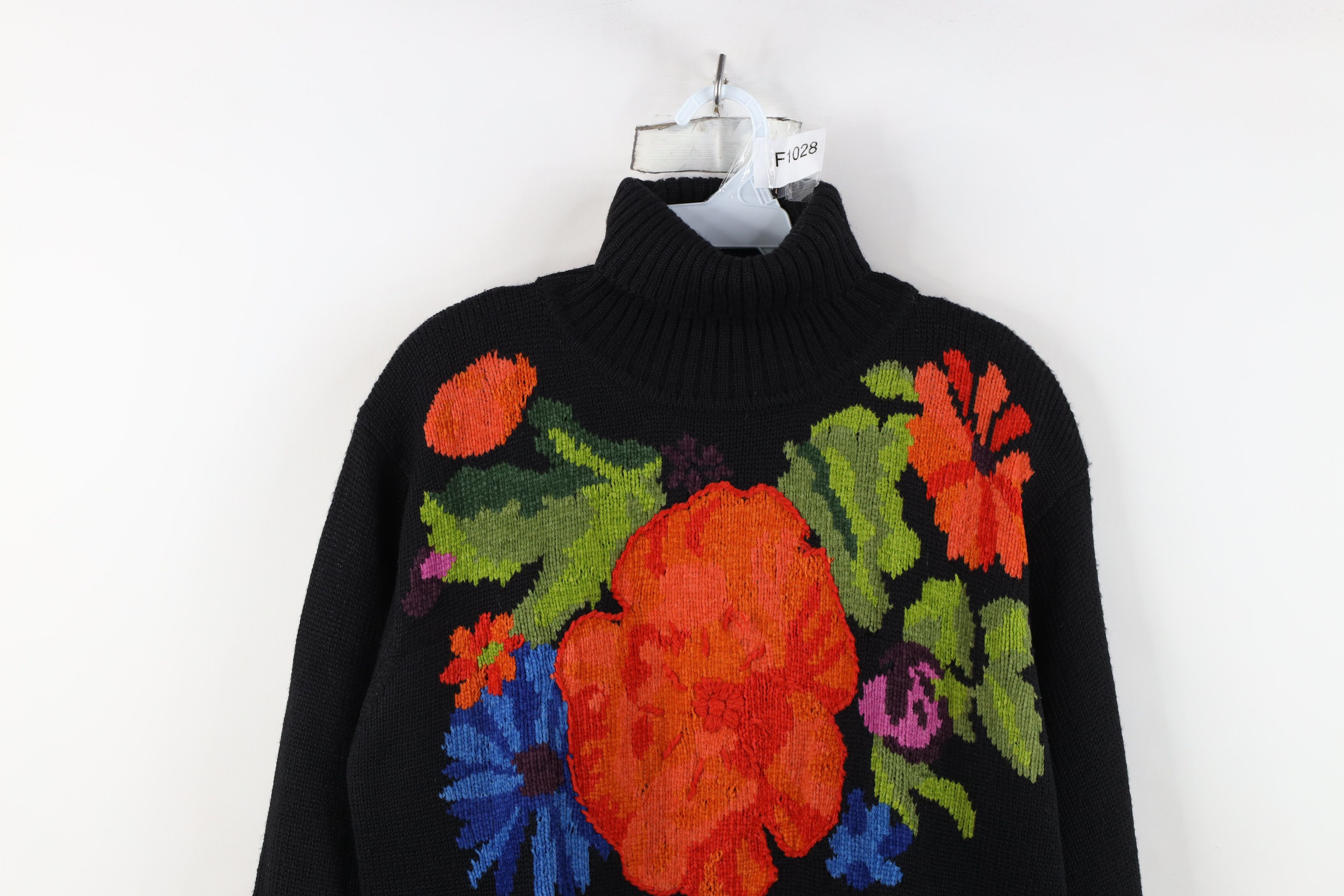 Vintage Vintage 90s Streetwear Embroidered Flower Turtleneck Sweater Size M / US 6-8 / IT 42-44 - 2 Thumbnail