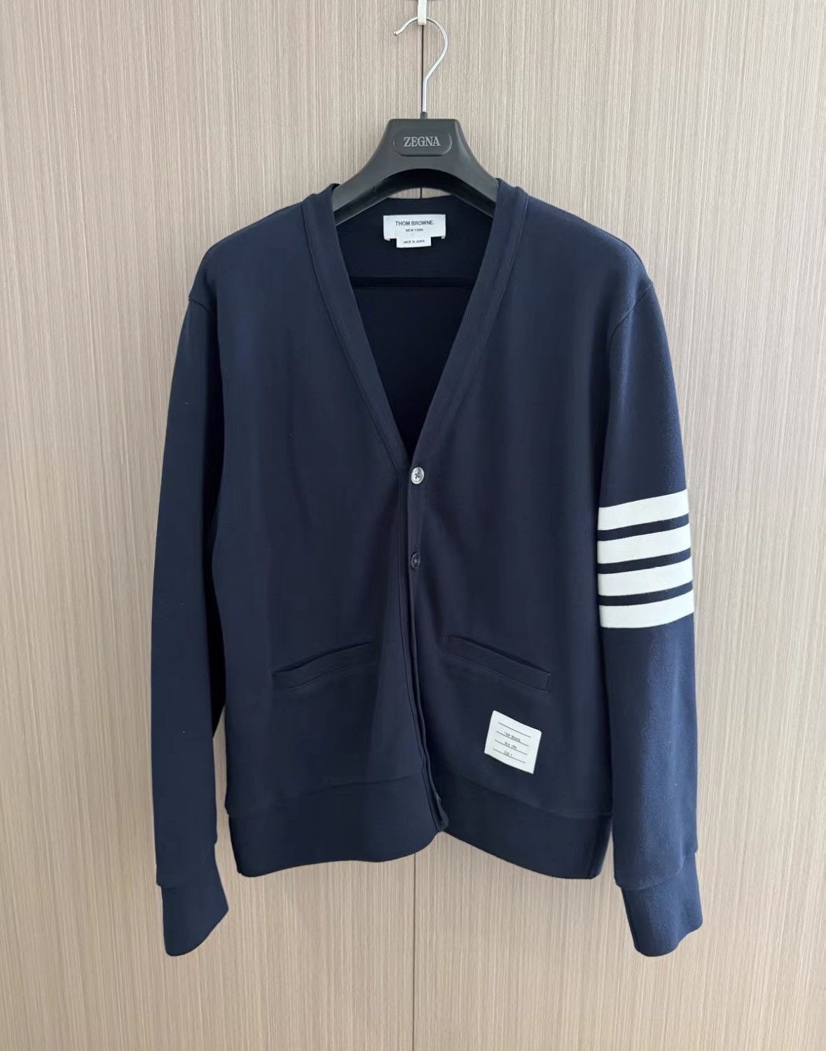 Thom Browne Thom Browne Dark Blue Waffle Logo Cardigan xy Size US XL / EU 56 / 4 - 1 Thumbnail