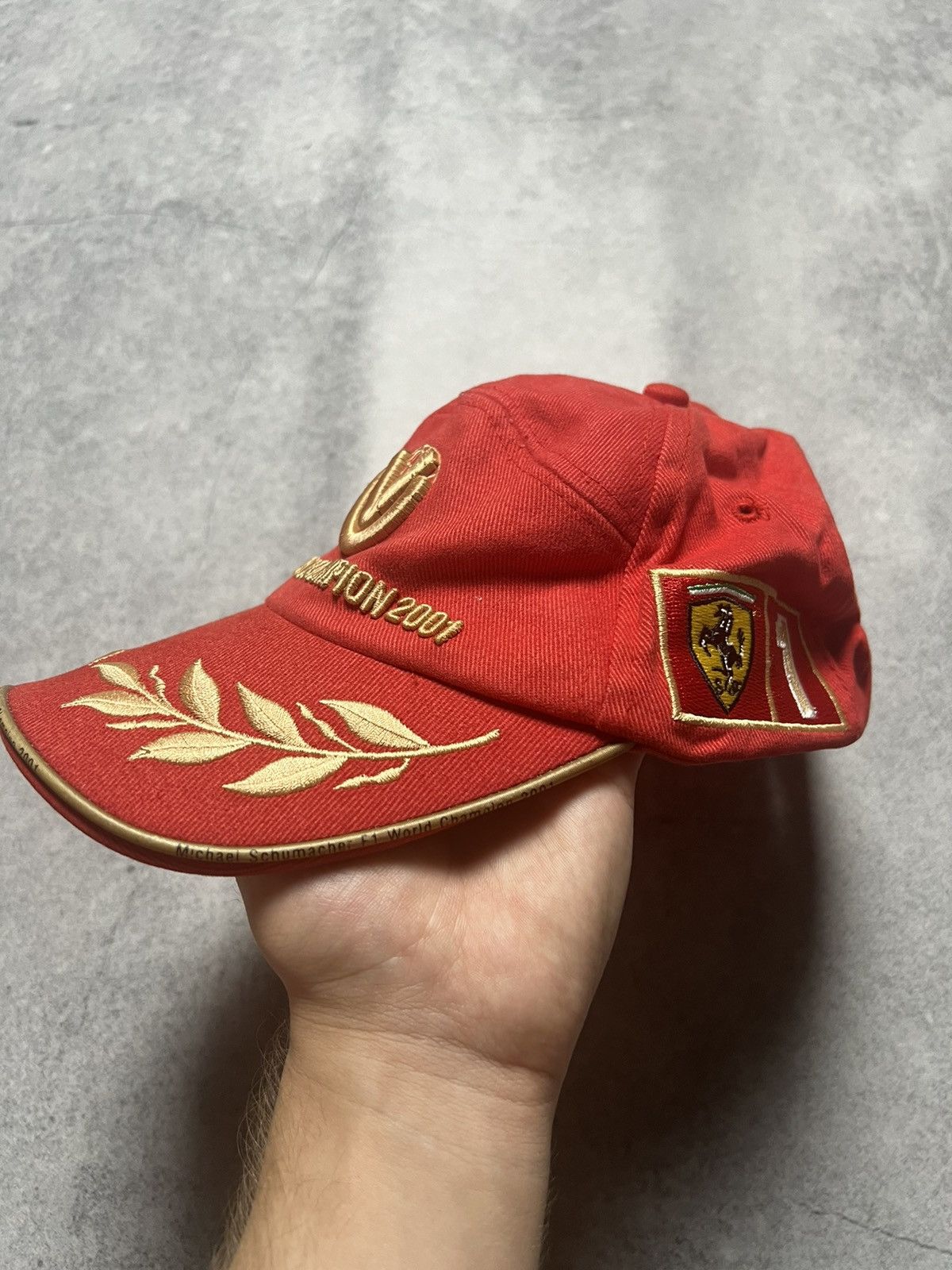 Vintage Vintage 2001 Ferrari Michael Schumacher World Champion Cap Size ONE SIZE - 3 Thumbnail