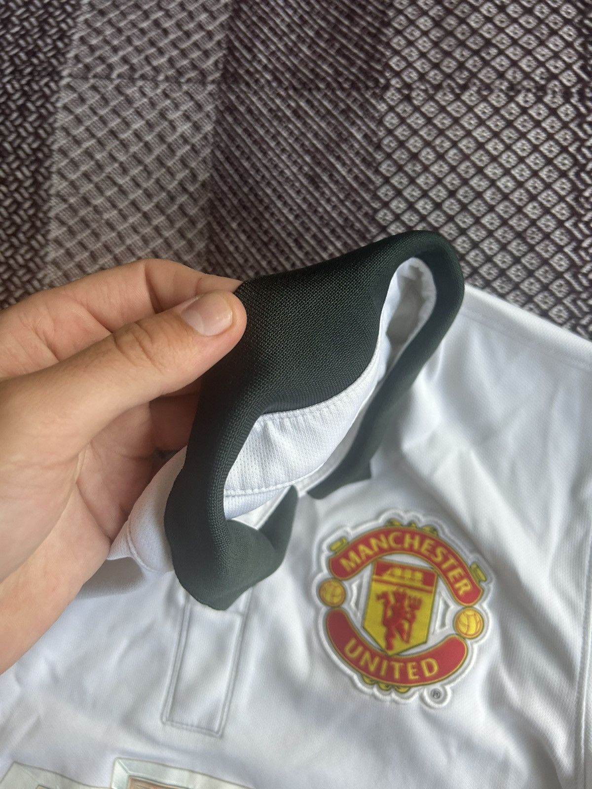 Nike Vintage Nike Manchester United Chevrolet Football Jersey S Size US S / EU 44-46 / 1 - 11 Thumbnail