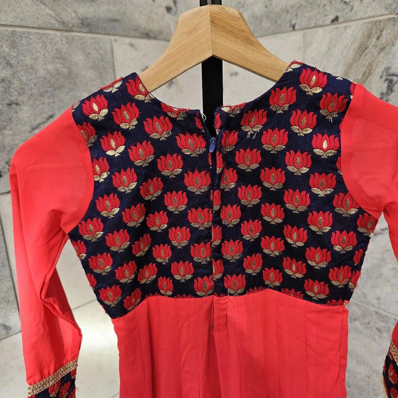 Other Kid's Red and Multicolored Kurta Style Dress Size ONE SIZE - 8 Thumbnail