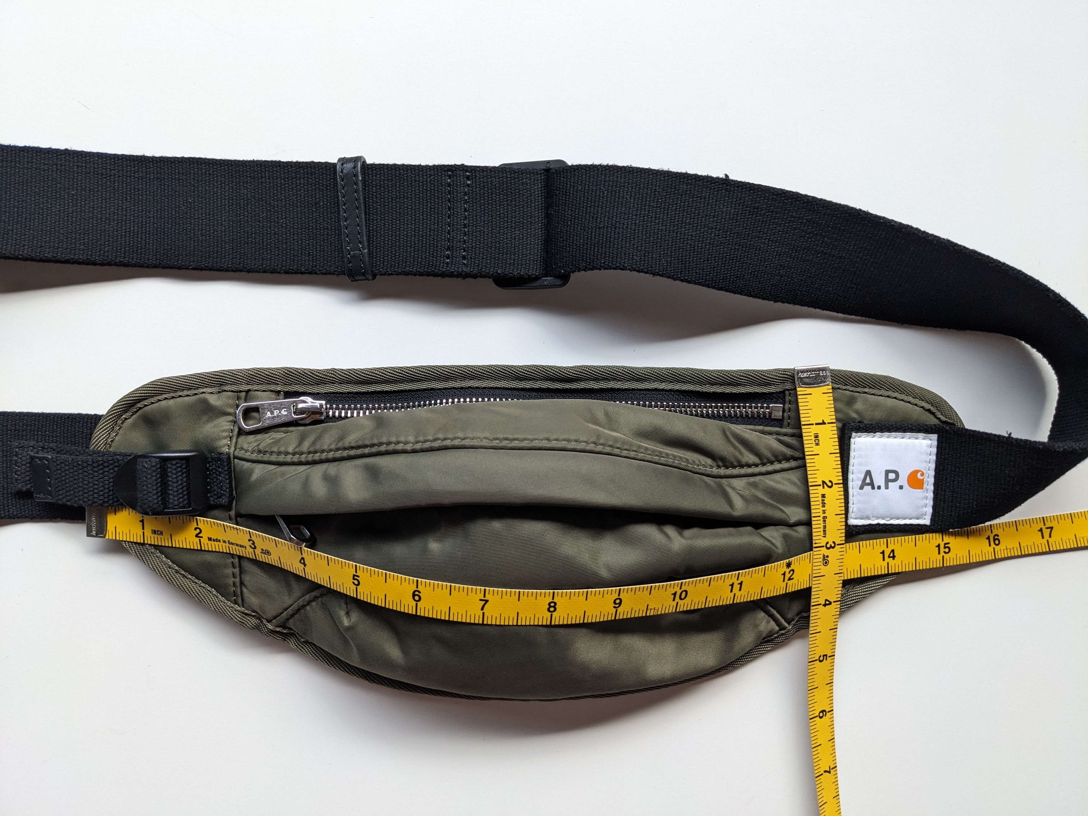 A.P.C. × Carhartt Wip A.P.C x Carhartt WIP shawn hip waistbag olive green Size ONE SIZE - 10 Thumbnail