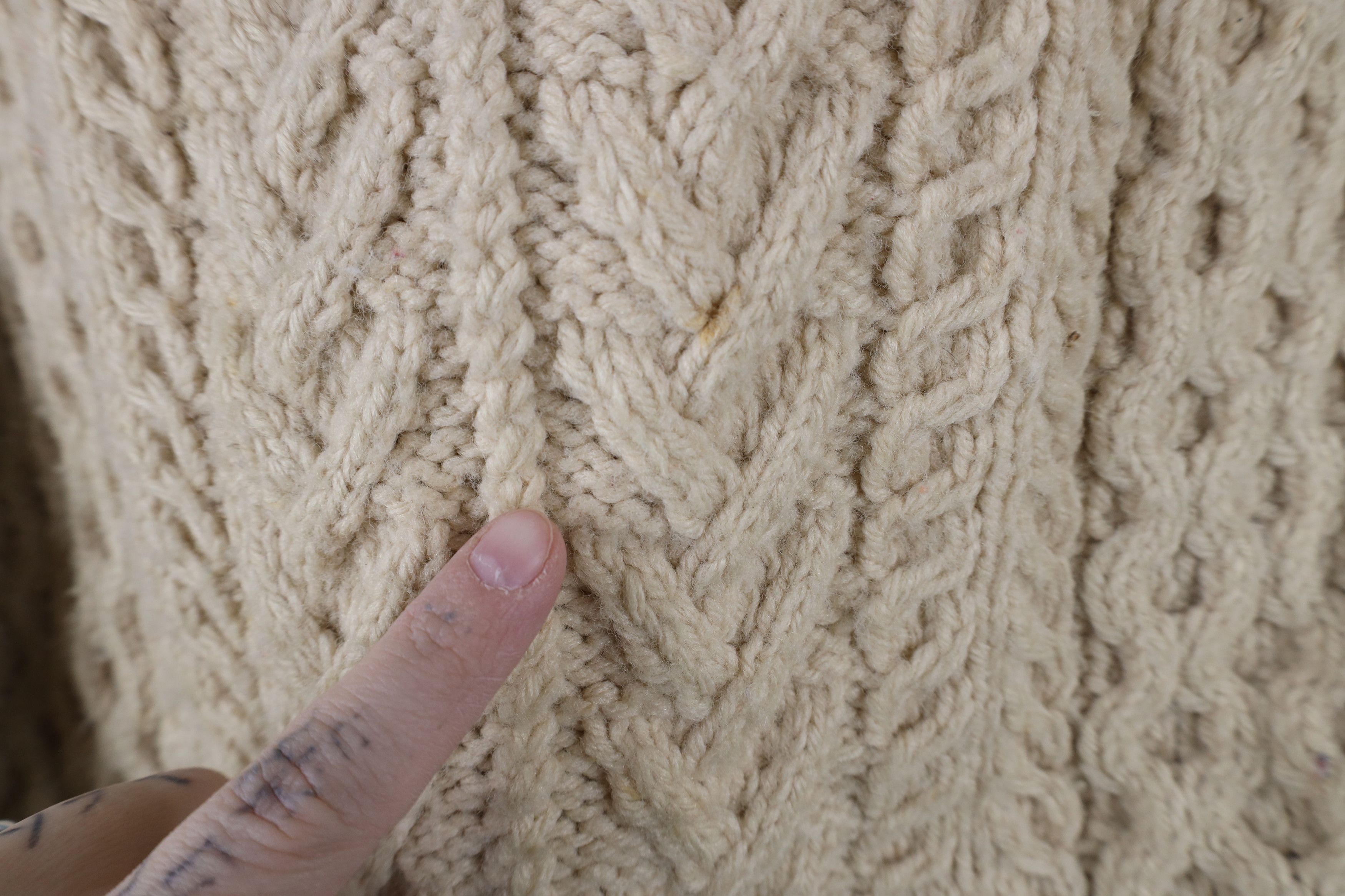 Vintage Vintage 60s 70s Wool Blend Fisherman Cable Knit Sweater Size S / US 4 / IT 40 - 4 Thumbnail
