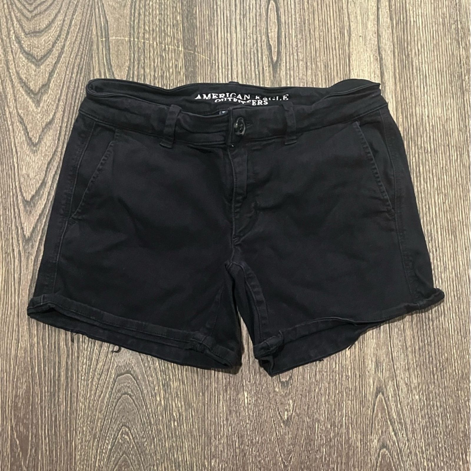 American Eagle Outfitters American Eagle Midi Shorts Mid-Rise Super Stretch Cotton Size 27" / US 4 / IT 40 - 1 Thumbnail