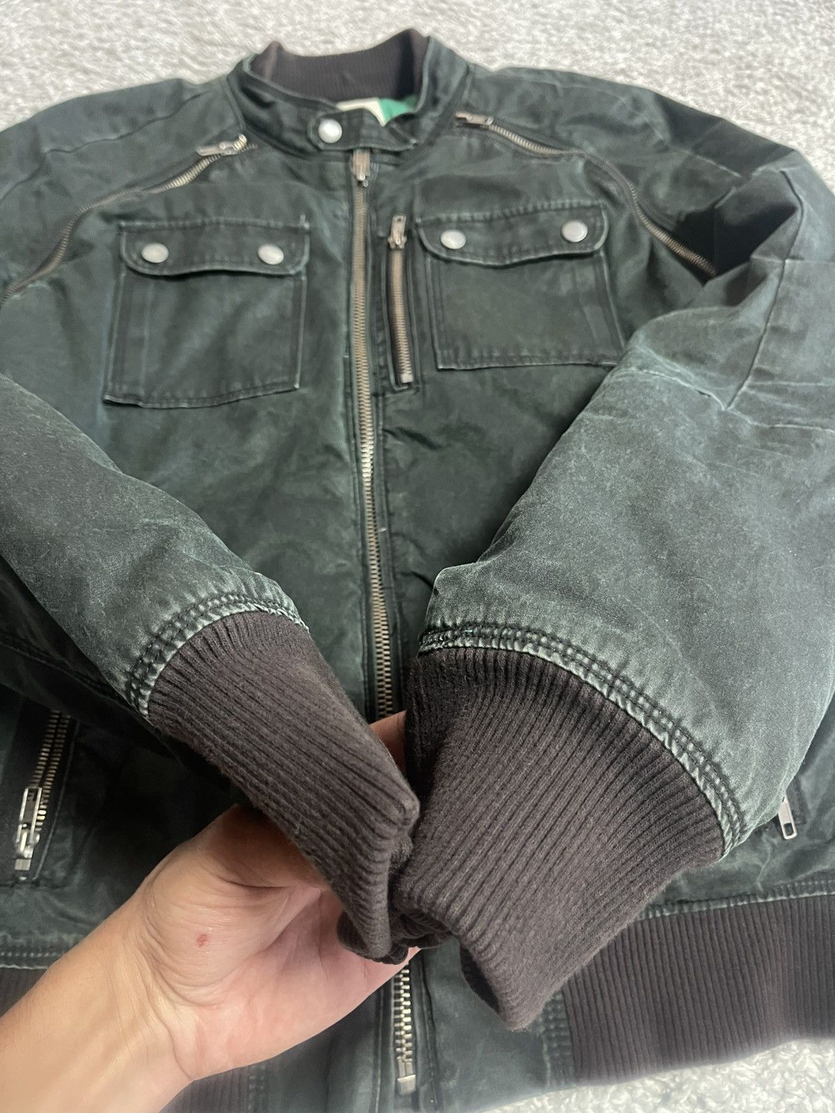 Diesel DIESEL ARCHIVE 2WAY AVANT GARDE DETACHABLE SLEEVE SIZE L Size US L / EU 52-54 / 3 - 9 Thumbnail
