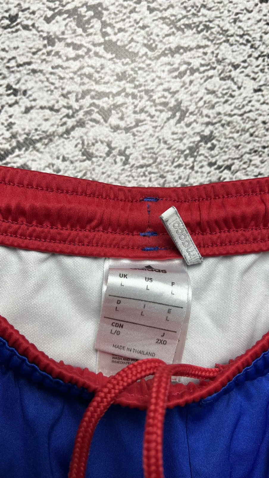 Adidas FC Basel Switzerland y2k shorts by Adidas Size US 34 / EU 50 - 4 Thumbnail