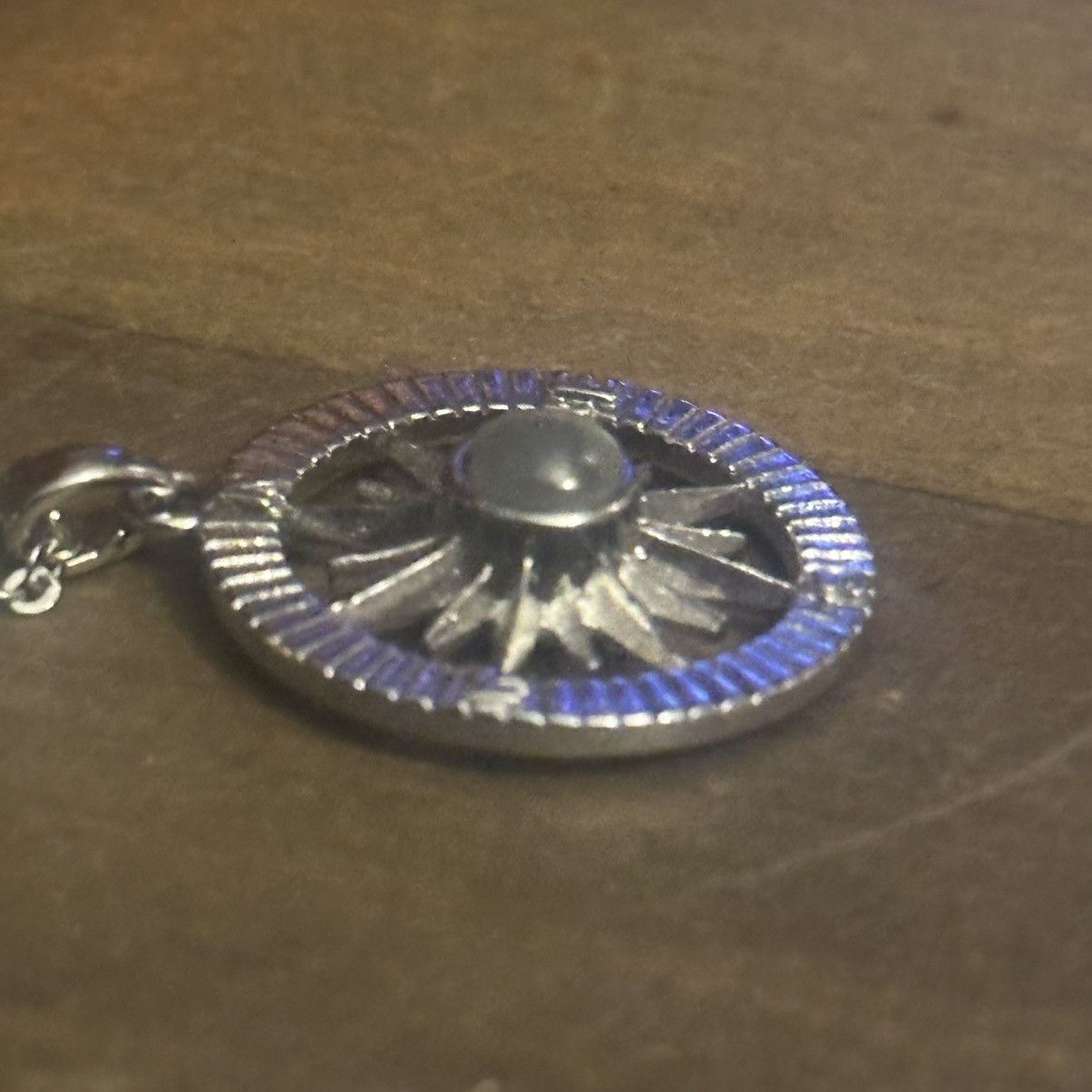 Other Silver tone compass pendant necklace Size ONE SIZE - 4 Thumbnail