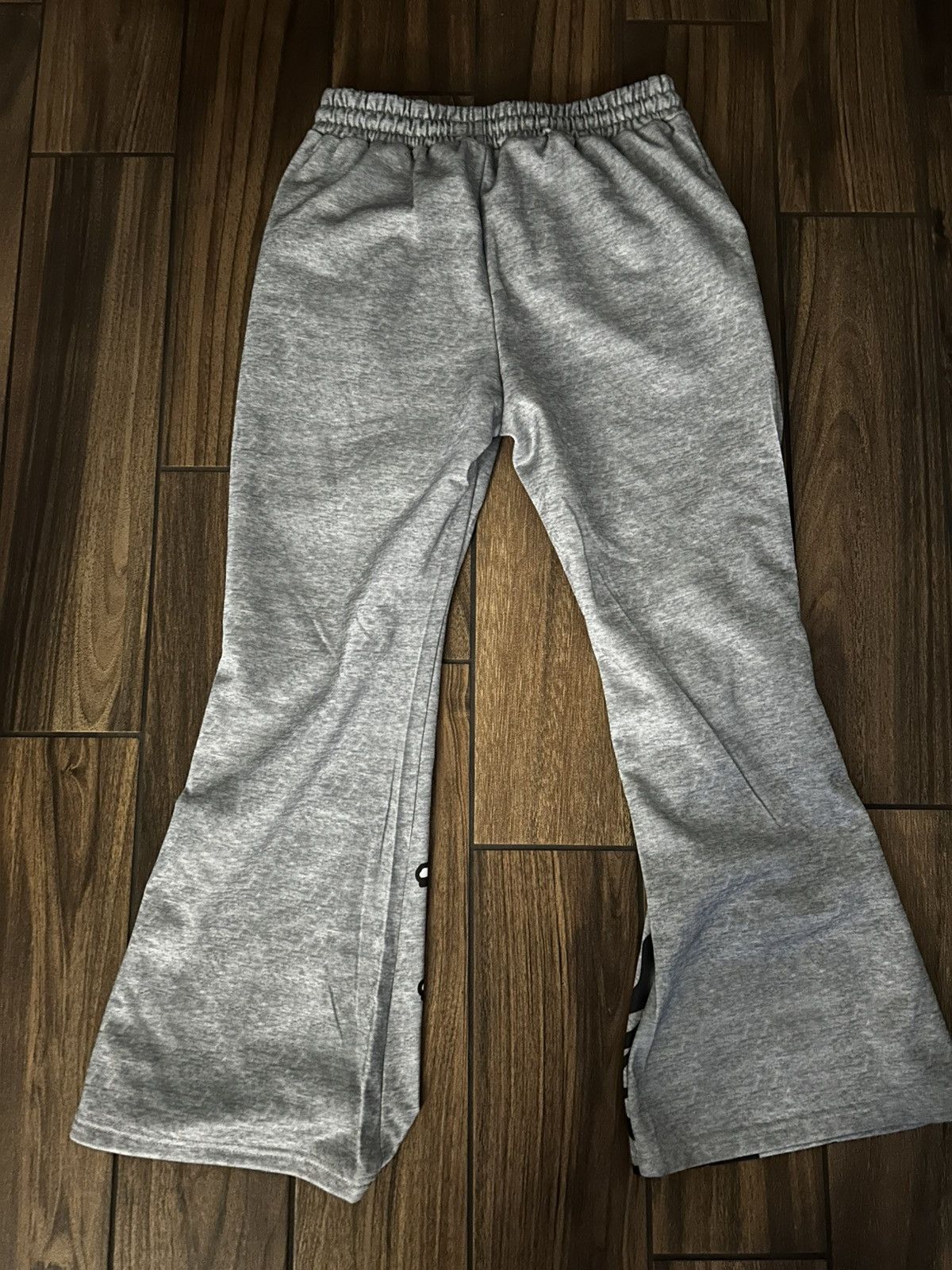 Other Grey Graphic Flared Sweatpants Size US 30 / EU 46 - 2 Thumbnail