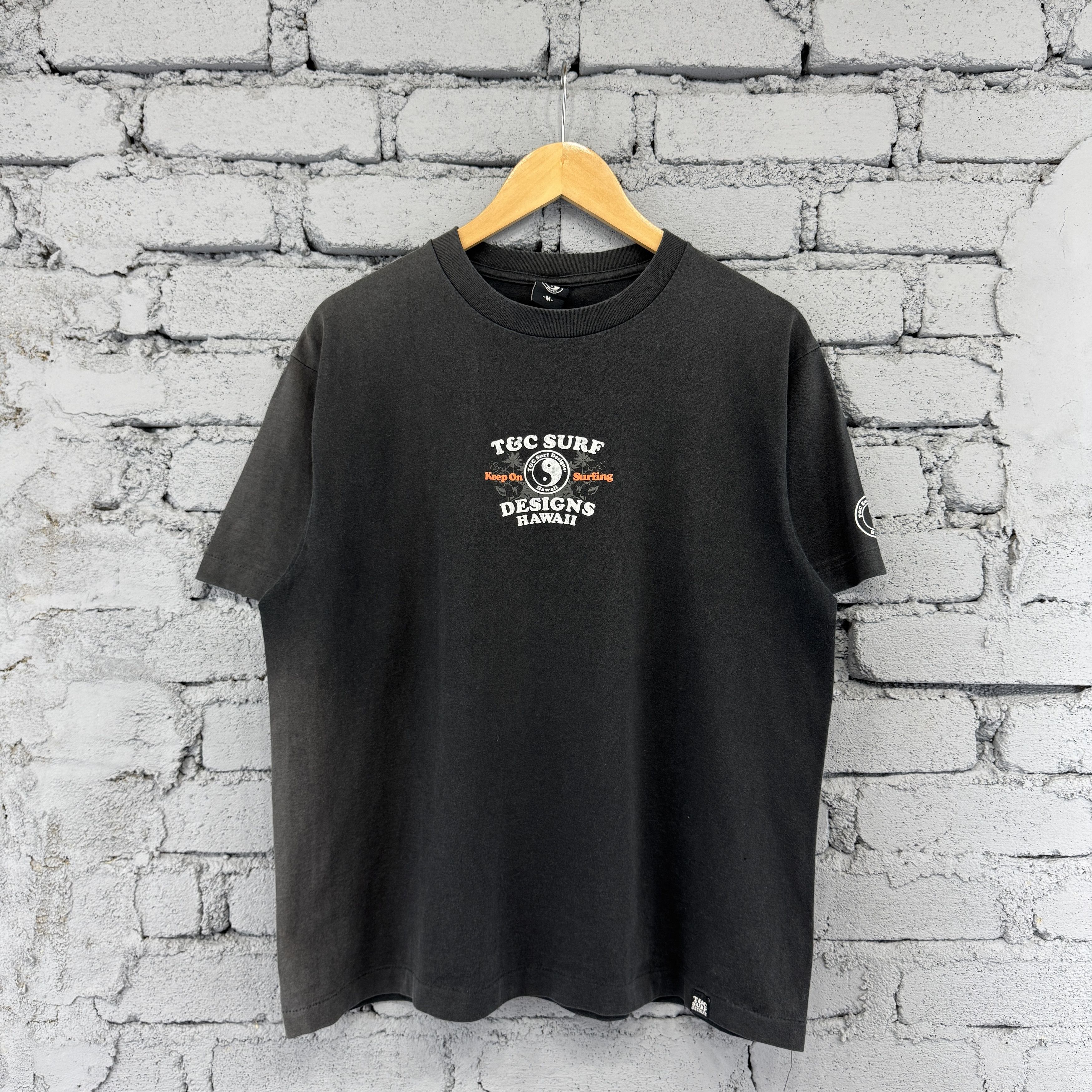 Vintage Vintage Sunfaded T&C Surf Designs Hawaii Graphic Surfing Size US M / EU 48-50 / 2 - 2 Thumbnail