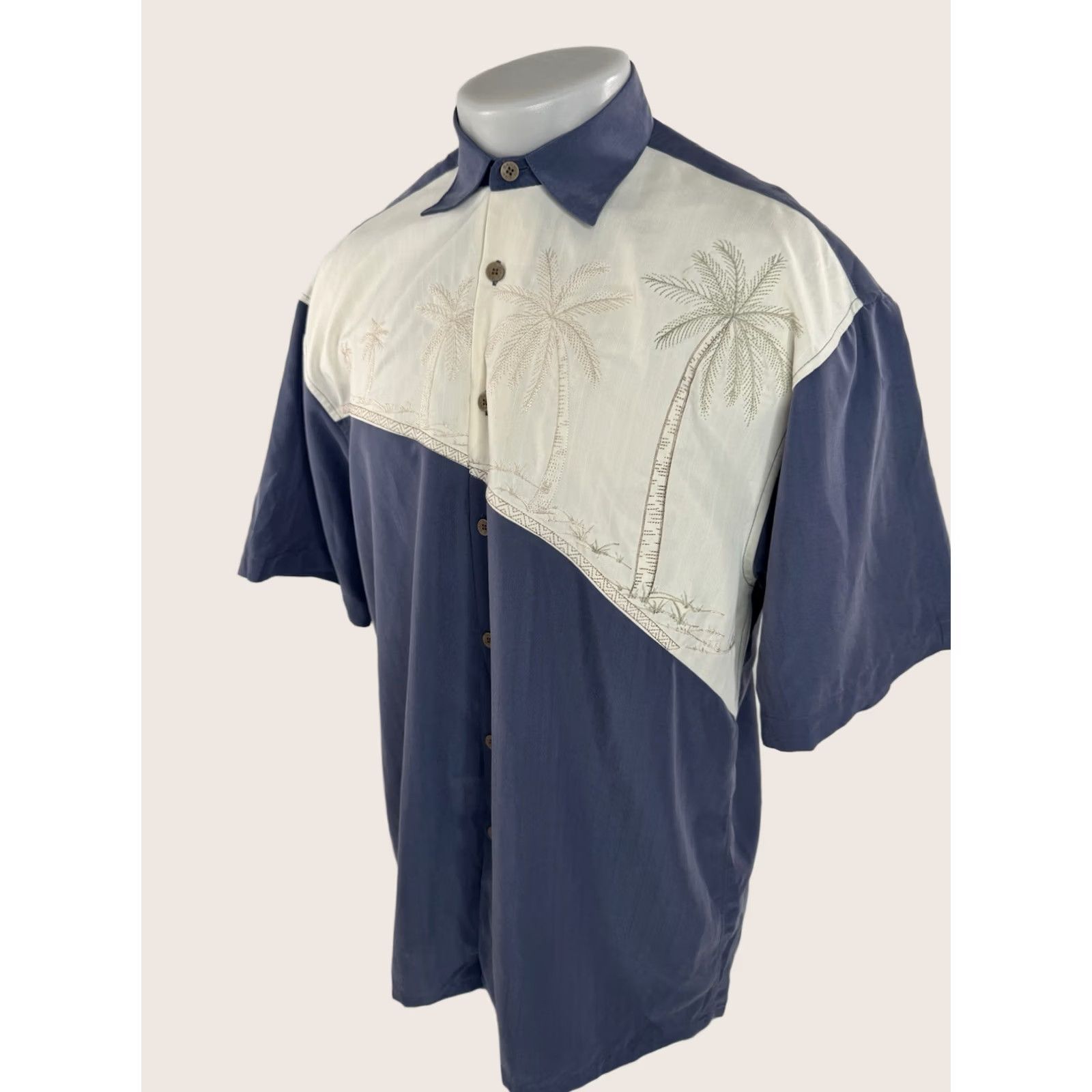 Vintage BAMBOO CAY Embroidered Palm Hawaiian Aloha Mens M Shirt Button-Up Short Sleeve Blue / Cream 90s Theme Mens Size US M / EU 48-50 / 2 - 1 Thumbnail