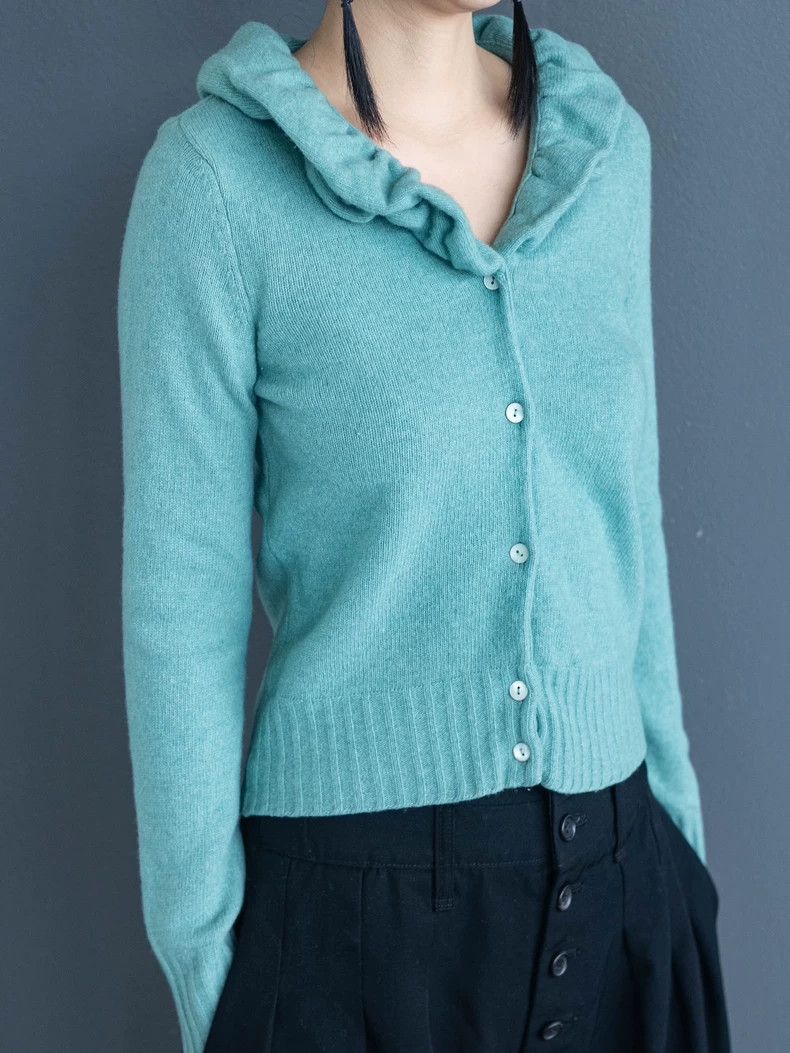 Kenzo 1990s KENZO Petal Collar Wool Sweater - dmc Size US S / EU 44-46 / 1 - 1 Thumbnail