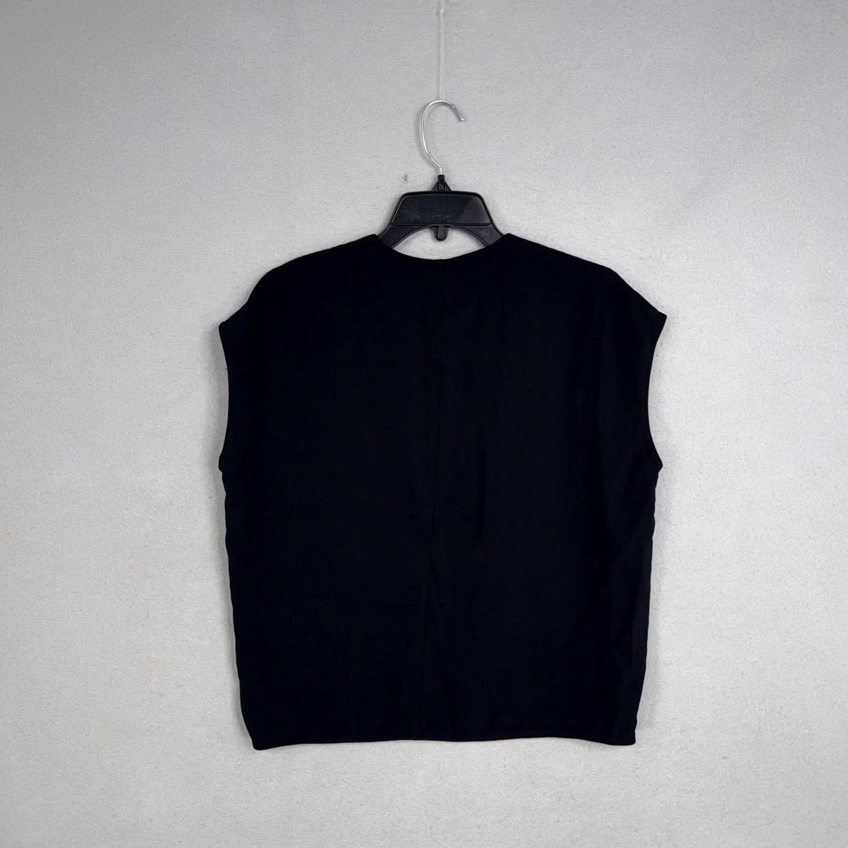 Everlane Everlane Blouse Womens 0 Black V Neck Sleeveless 100% Triacetate Shell Top Size XS / US 0-2 / IT 36-38 - 5 Thumbnail
